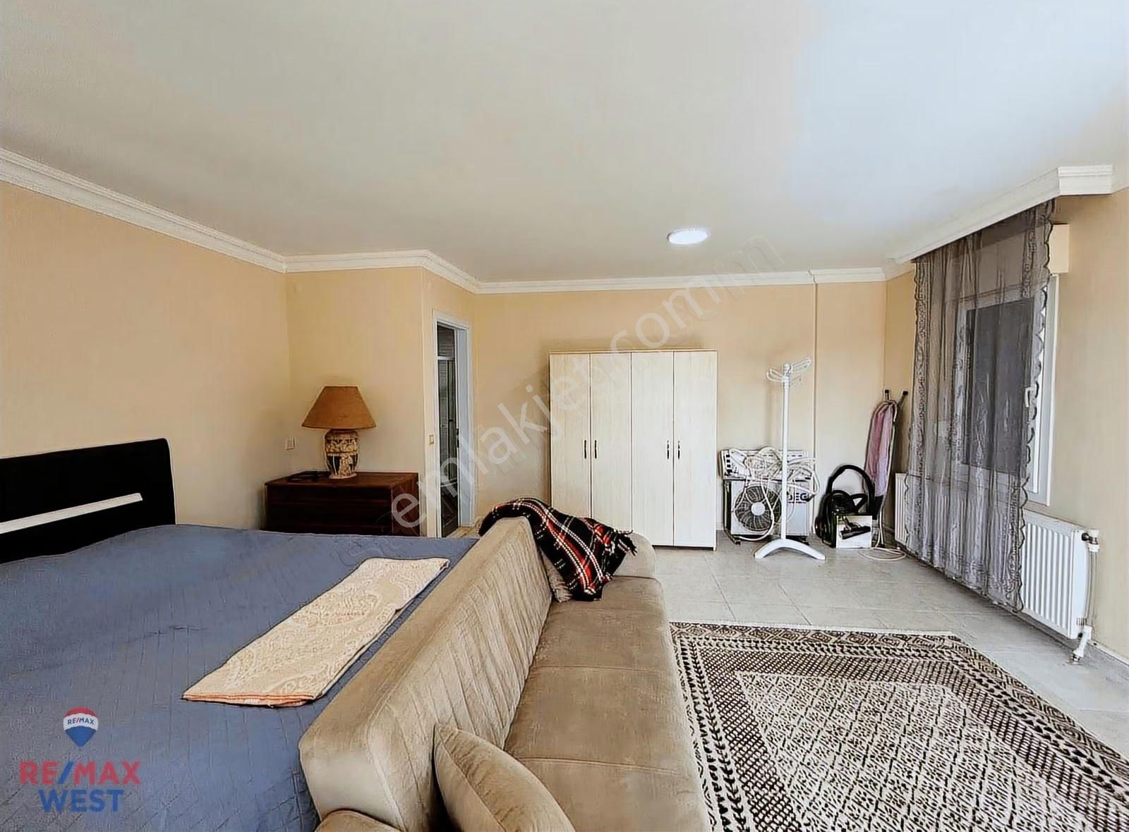 Villakent De 1500 M2 Bahçeli,havuzlu, Eşyalı Kiralık 2+1 Villa - Görsel 7