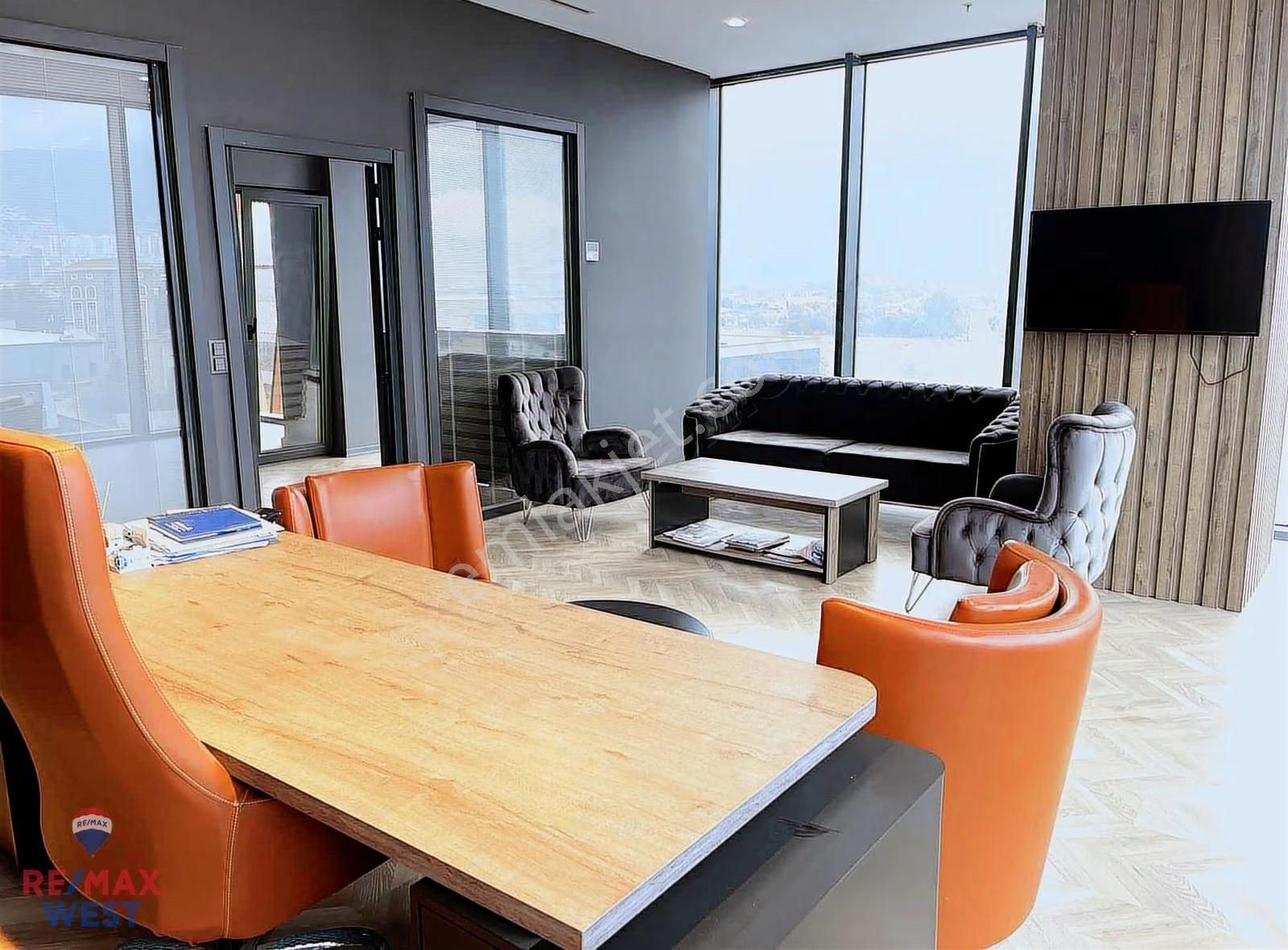 Osmangazi, Sky Tower' Satılık, Taşınmaya Hazır, Eşyalı 1+1 Ofis - Görsel 16