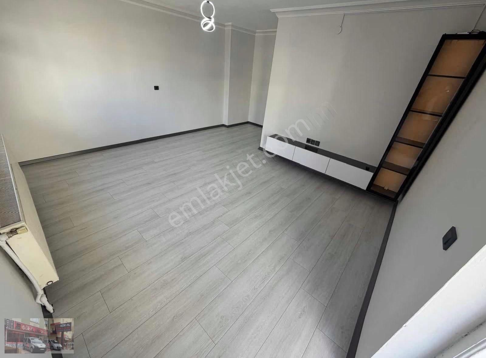 Pınarbaşında Ara Katta Asansörlü Ful Yapılı 3+1 - Görsel 33