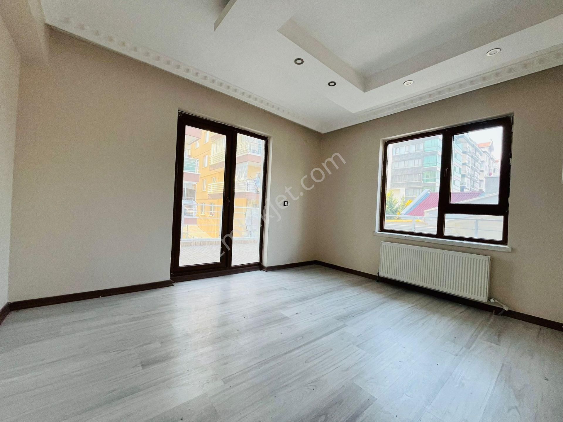 Yeşilbayır'da Mavi Göl Yakını 4+1 Satılık Dubleks Daire !!! - Görsel 9