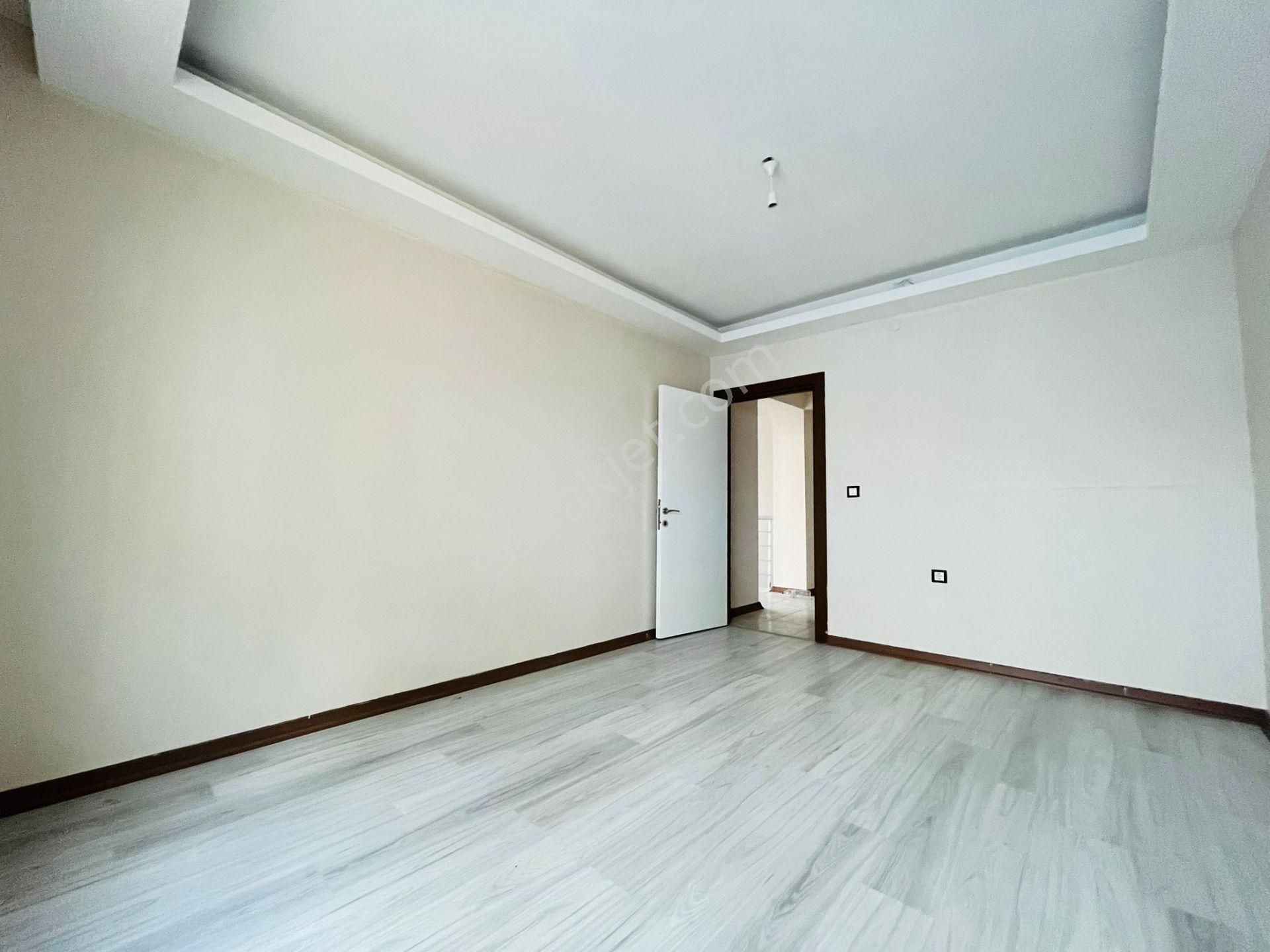 Yeşilbayır'da Mavi Göl Yakını 4+1 Satılık Dubleks Daire !!! - Görsel 13