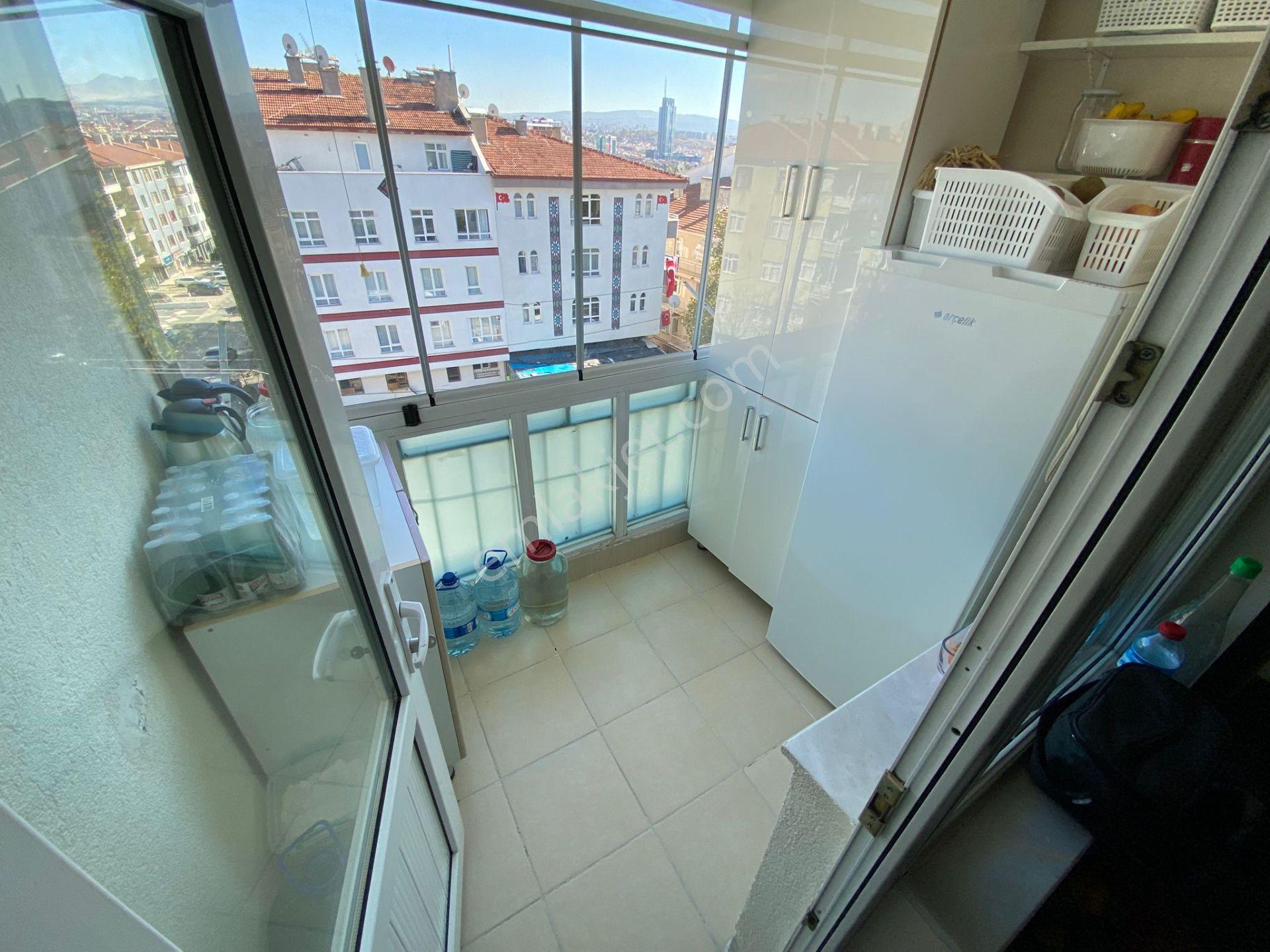 Karargahtepe Mahallesi'nde Cadde Üzerinde 3+1 Full Yapılı Daire! - Görsel 6