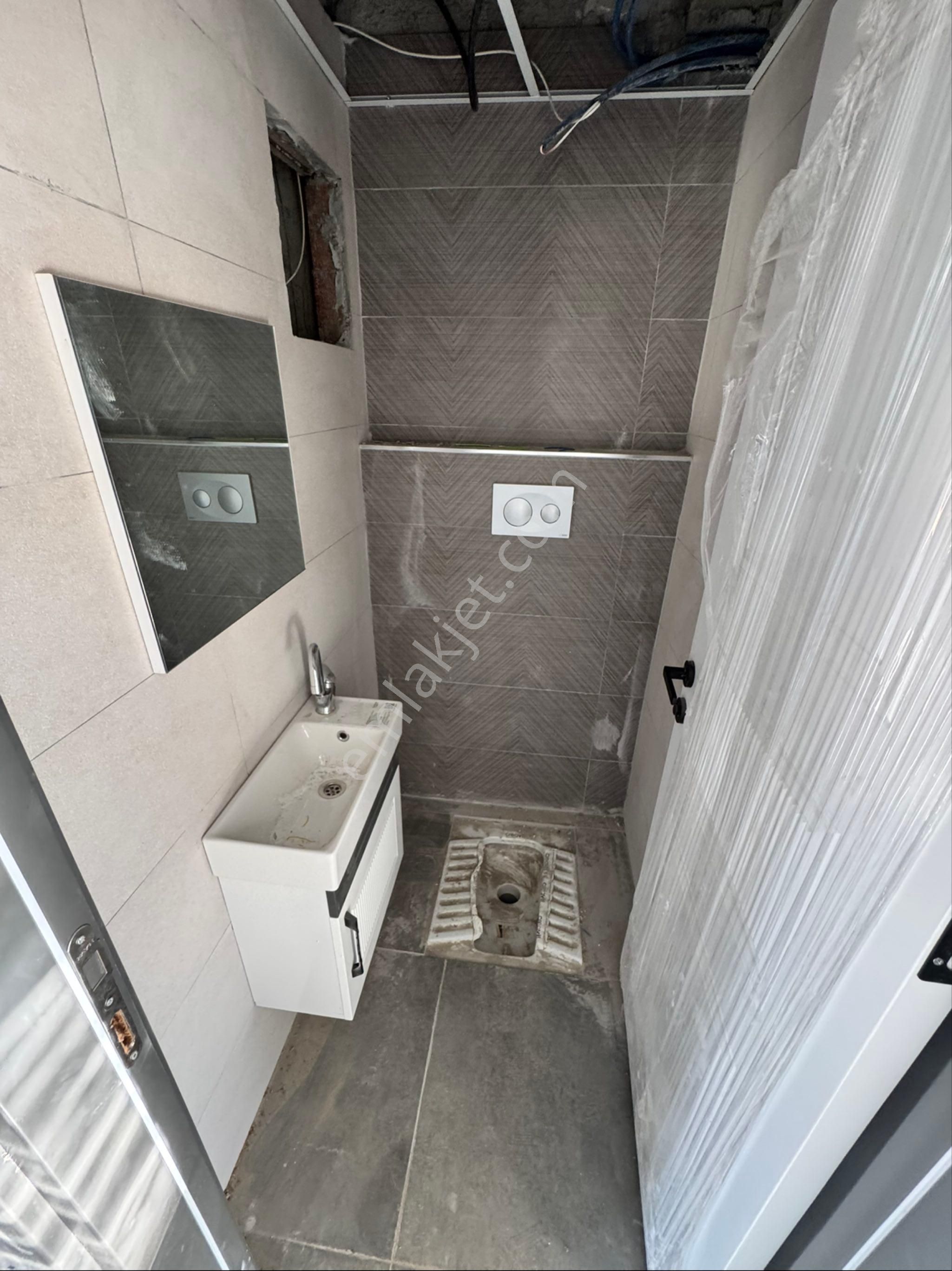 Ugur Kaya Gayrimenkuldan Saricam Belediyesin Arkasinda 2+1 K Mutfak Dairelerimiz Satliktir - Görsel 12