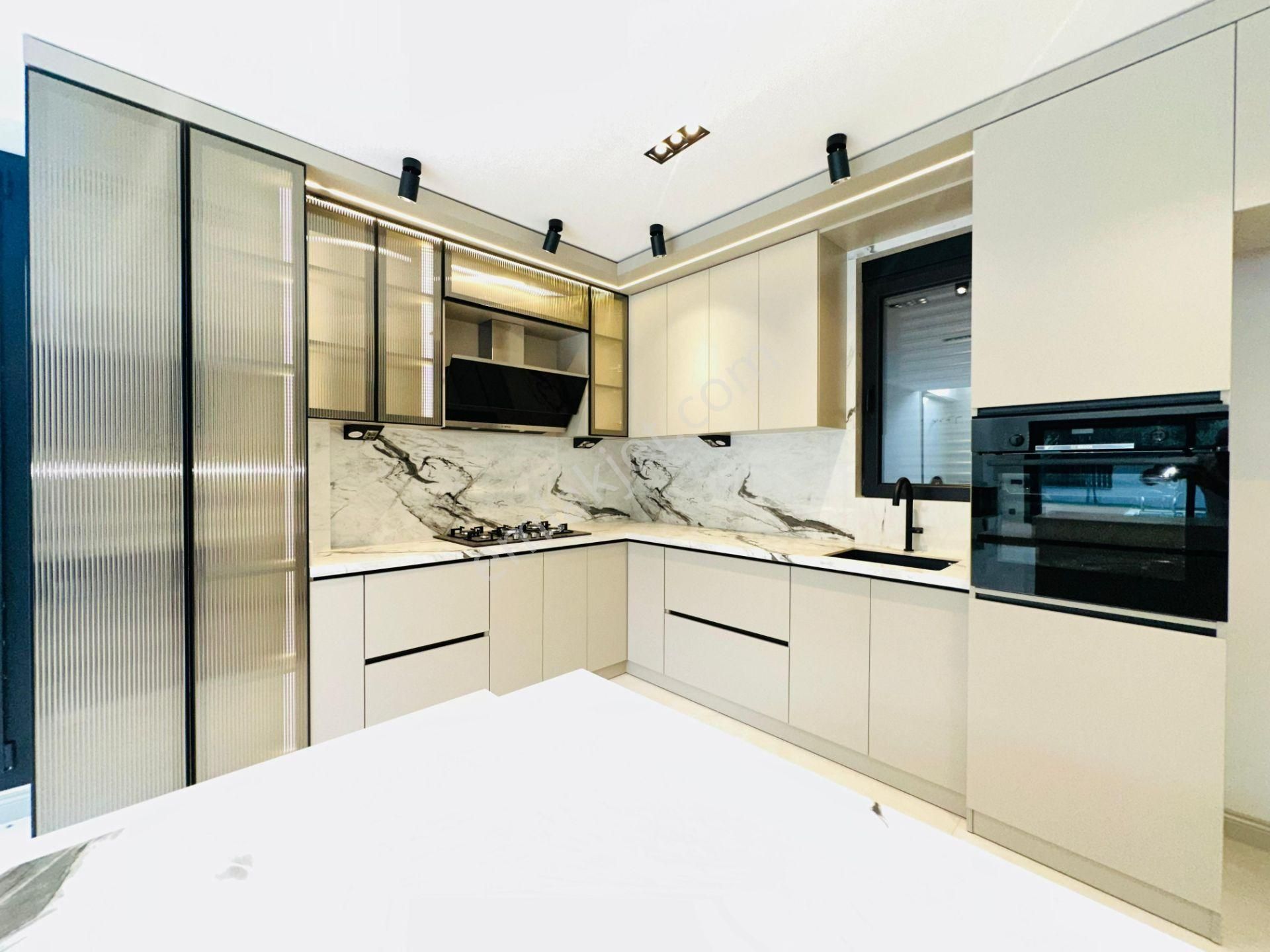 Güre Oteller Bölgesinde Müstakil Havuzlu Lüx 3+1 Satılık Villa - Görsel 9