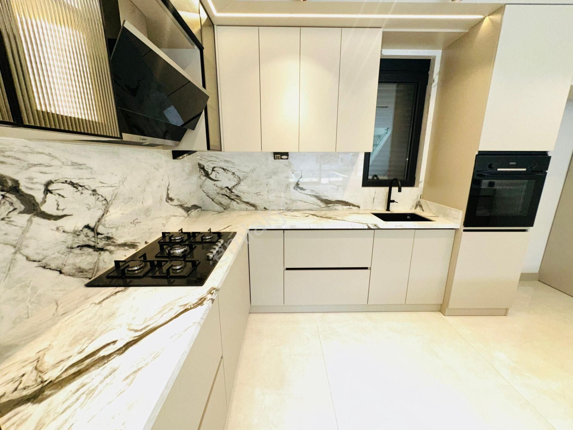 Güre Oteller Bölgesinde Müstakil Havuzlu Lüx 3+1 Satılık Villa - Görsel 10