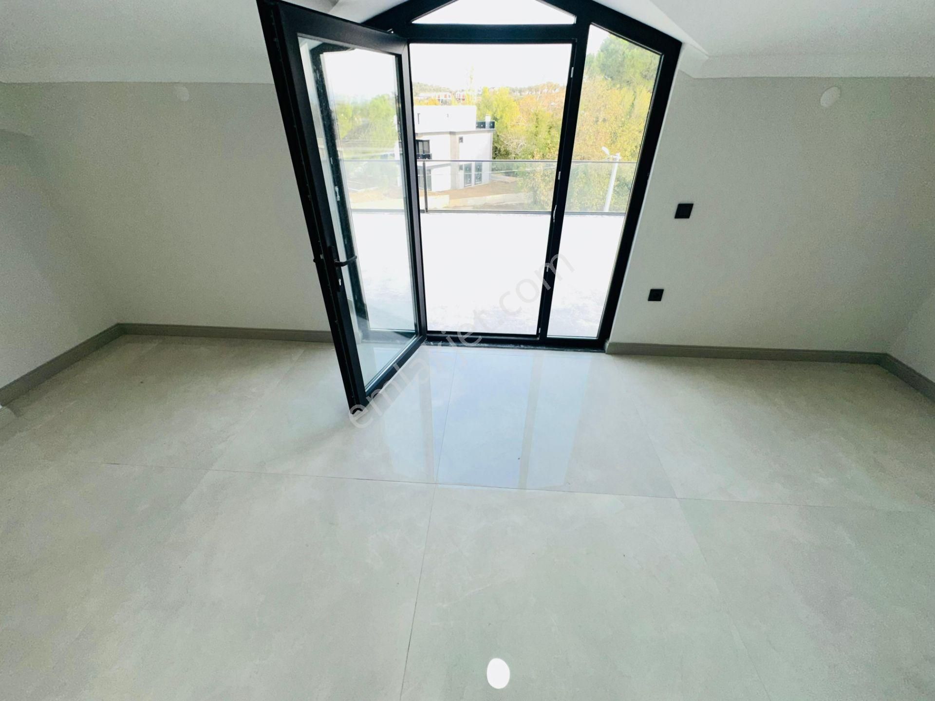 Güre Oteller Bölgesinde Müstakil Havuzlu Lüx 3+1 Satılık Villa - Görsel 30