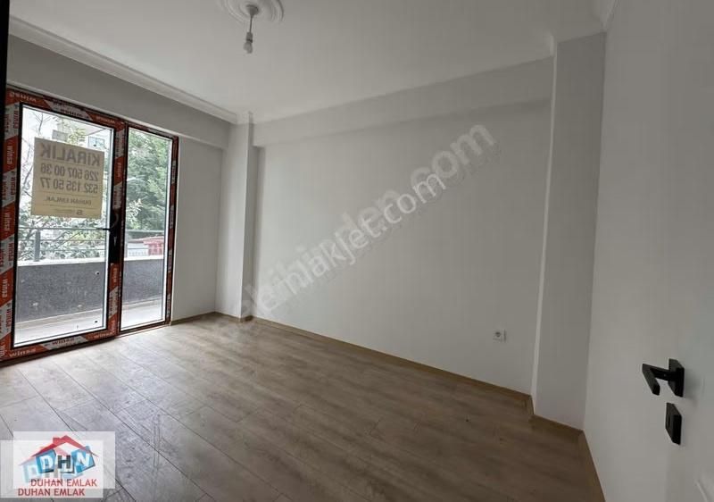 Duhan Emlak'tan Bayraktepe'de Ara Kat 1+1 Ankastreli Daire - Görsel 7