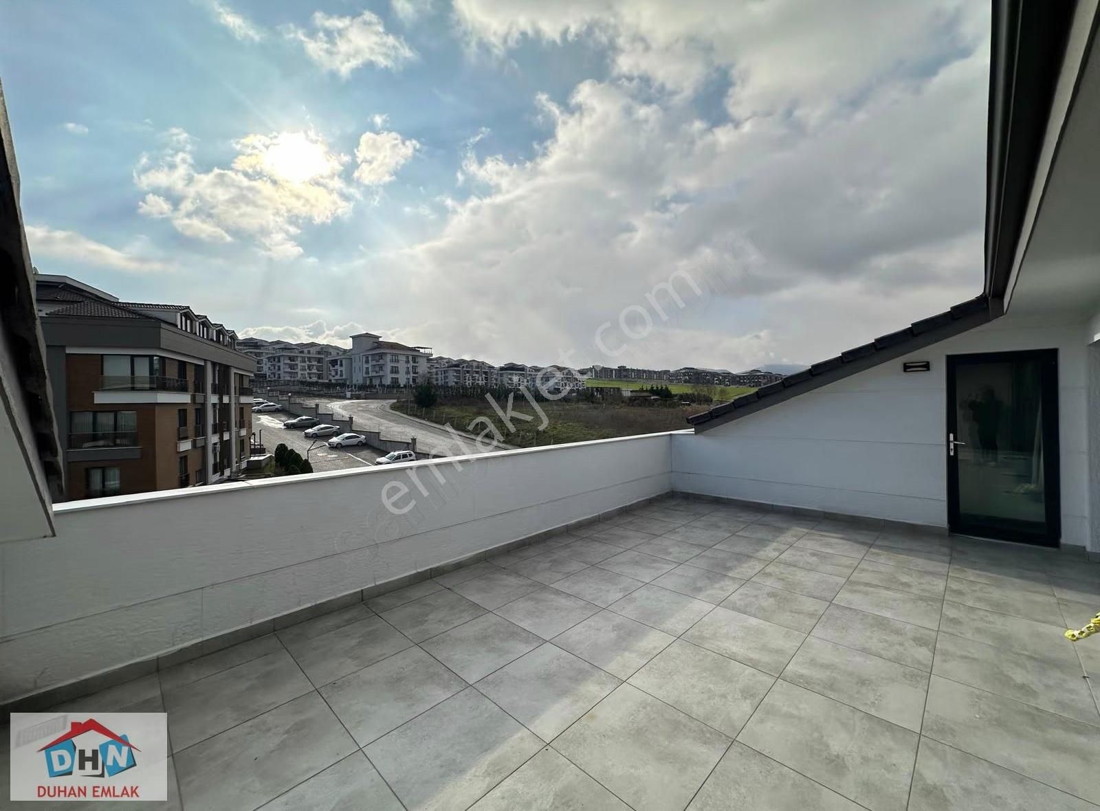 Duhan Emlak'tan Premium Loft'ta Kiralık Kış Bahçeli 3+1 Dubleks - Görsel 3