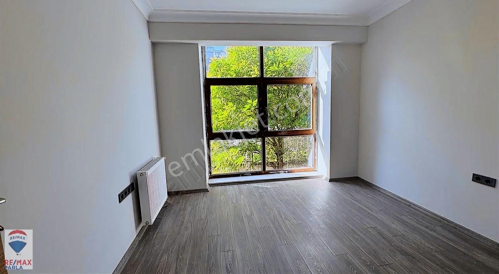 Körfez Mah./ Ara Kat/ Mutfak Ayrı /satılık 2+1 - Görsel 13