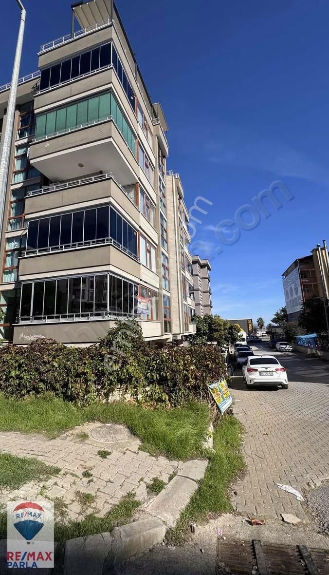 Körfez Mah./ Ara Kat/ Mutfak Ayrı /satılık 2+1 - Görsel 4