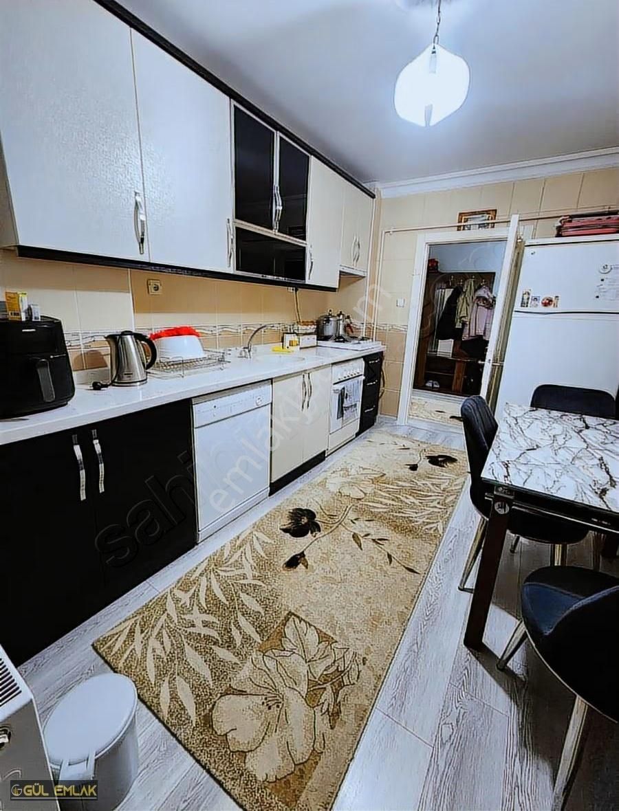 Karapürçek Te Cadde Üzerinde Asansörlü 1kat Bakımlı Daire - Görsel 20