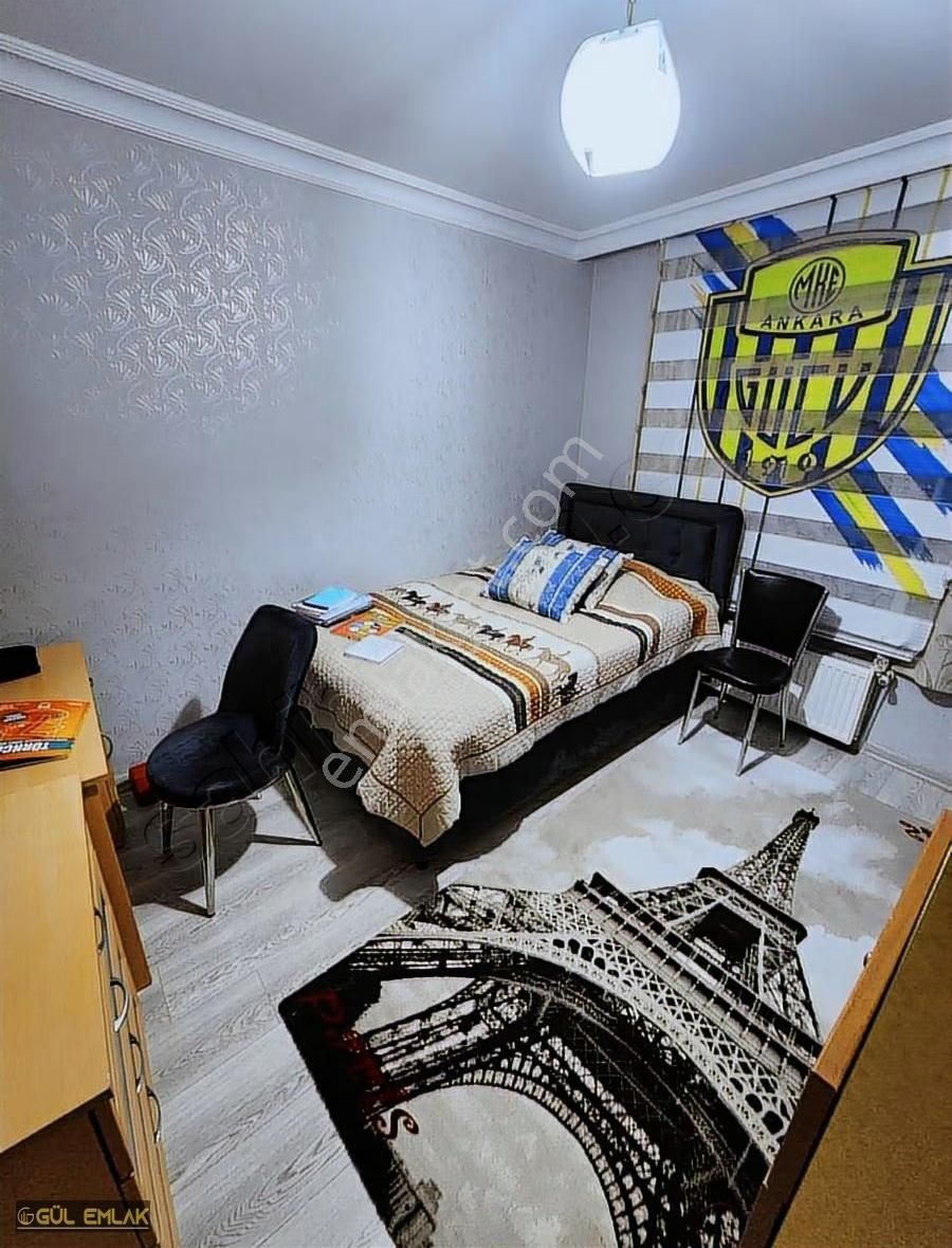 Karapürçek Te Cadde Üzerinde Asansörlü 1kat Bakımlı Daire - Görsel 16