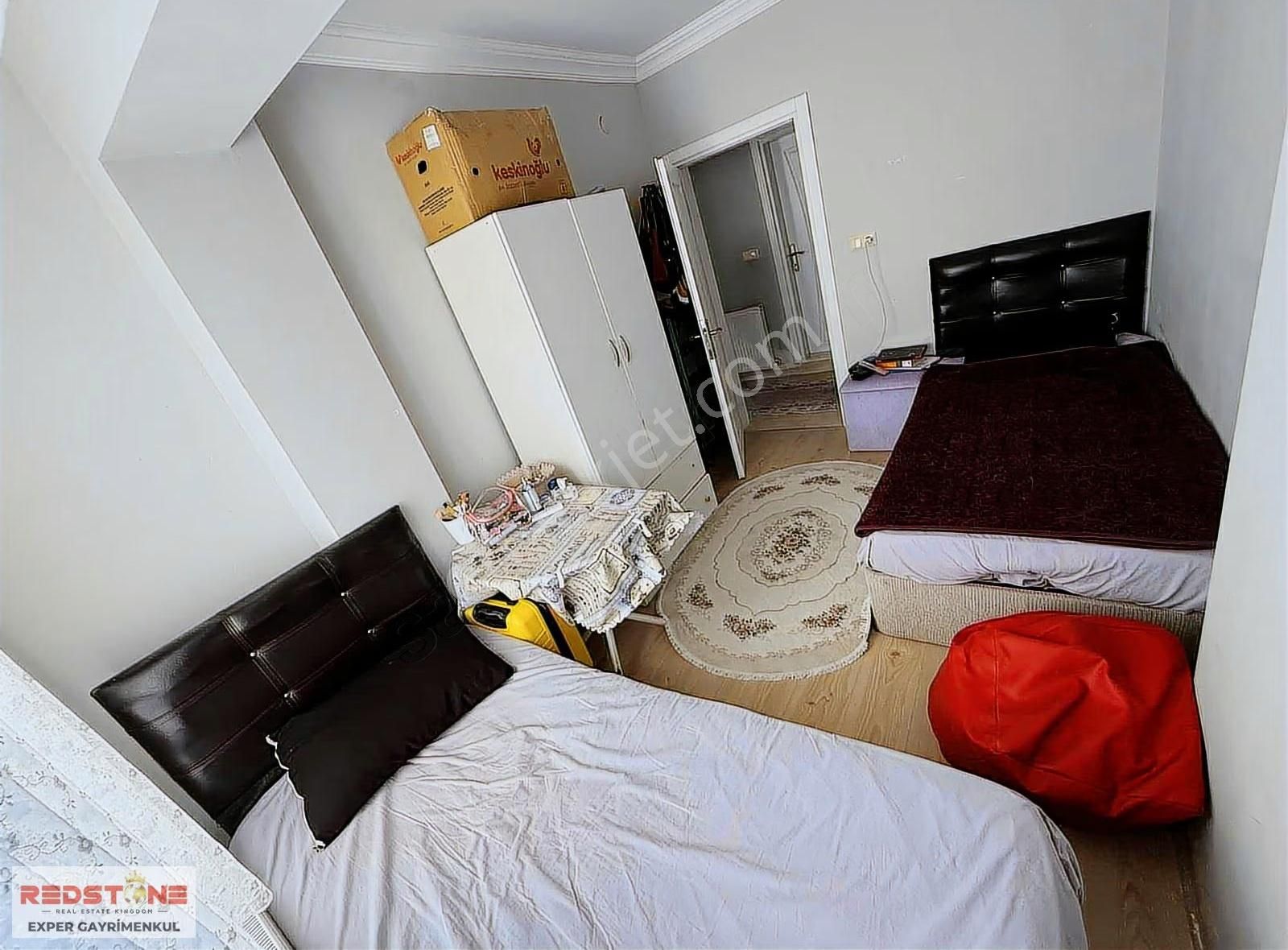 Aziziye'de Havuzlu Sitede,kombili Cam Balkonlu 2+1 Satılık Daire - Görsel 4