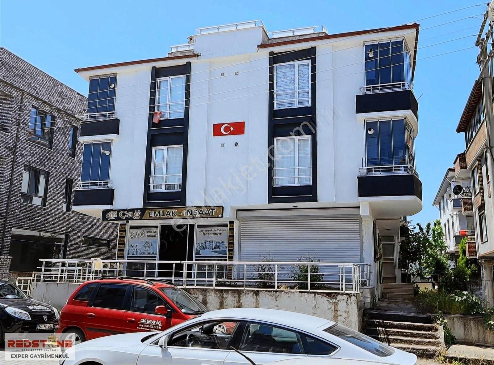 Akkum'da Hastane Karşısı, Bahçe Kullanımlı, Kombili 2+1 Yazlık - Görsel 11