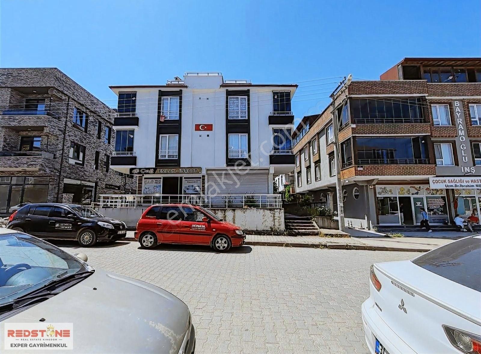 Akkum'da Hastane Karşısı, Bahçe Kullanımlı, Kombili 2+1 Yazlık - Görsel 6