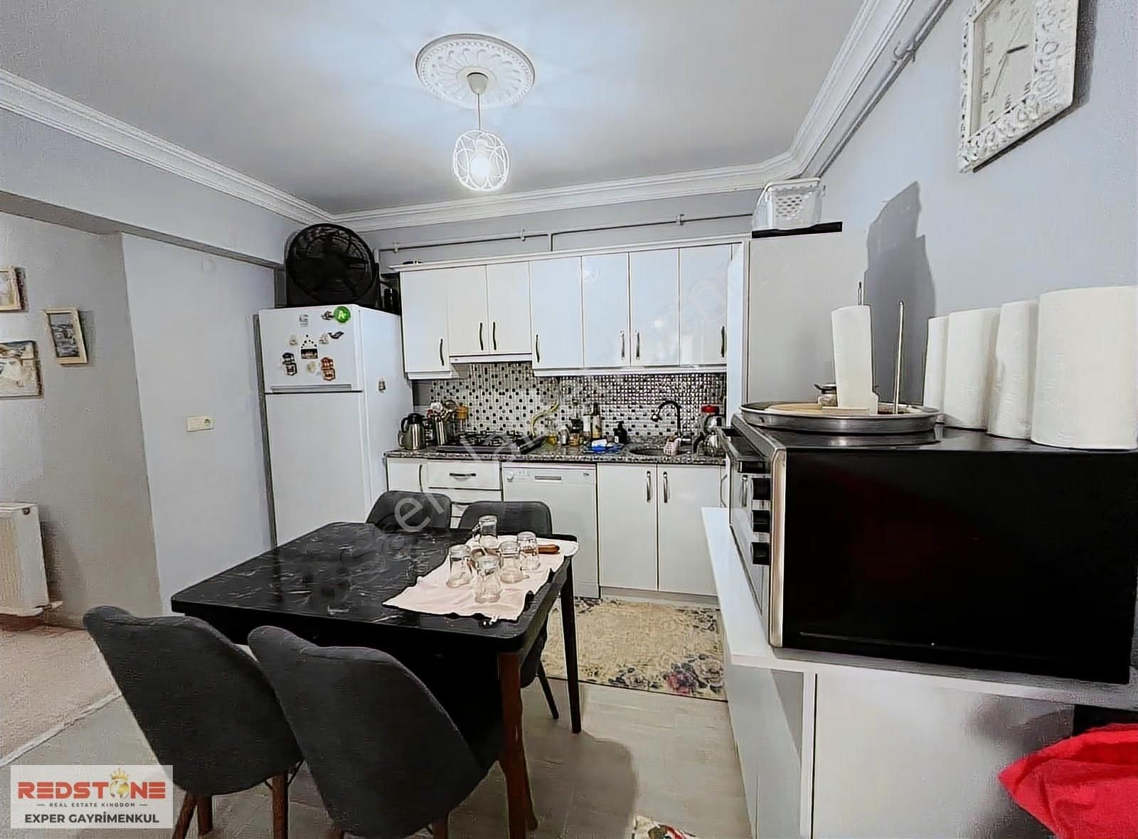 Karasu'da Adliye Yanı Havuzlu Sitede Kombili 2+1 Ara Kat Daire - Görsel 11