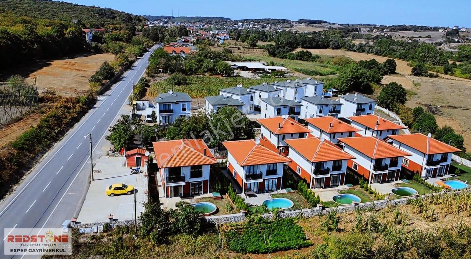 Kefken Kumcağız Plajına Yakın Havuzlu Müstakil Satılık Villa - Görsel 7