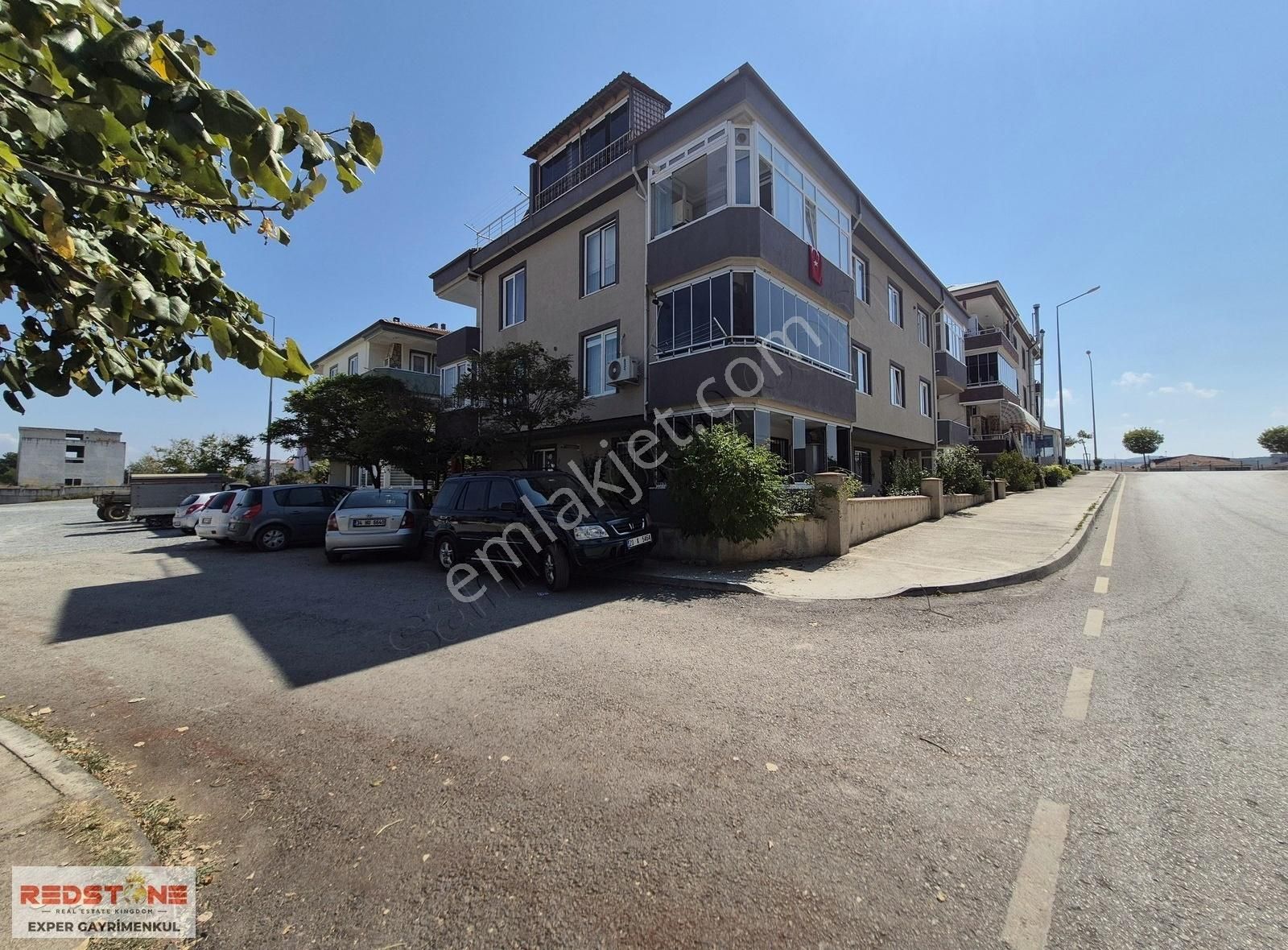 Karasu'da Denize 1 Dk Cadde Üstü Bahçe Katı Satılık 2+1 Daire - Görsel 5