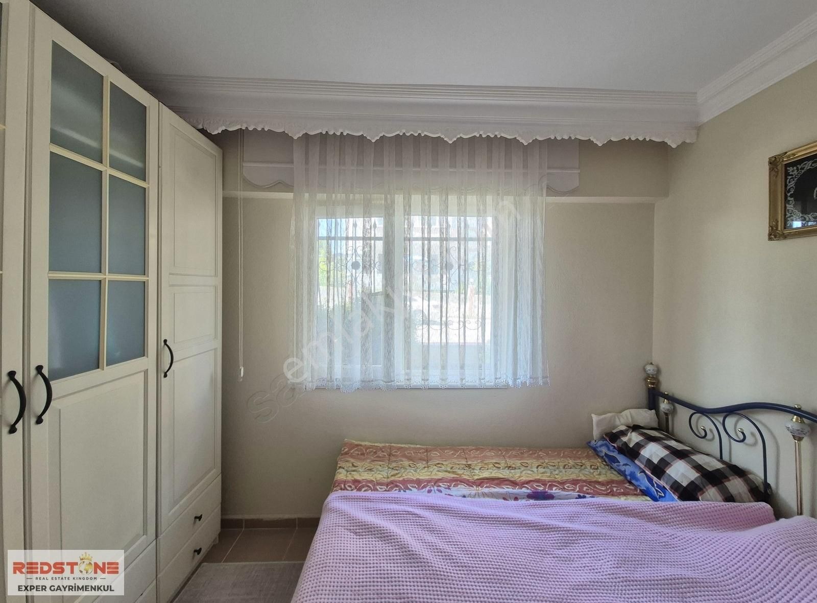 Karasu'da Denize 1 Dk Cadde Üstü Bahçe Katı Satılık 2+1 Daire - Görsel 3