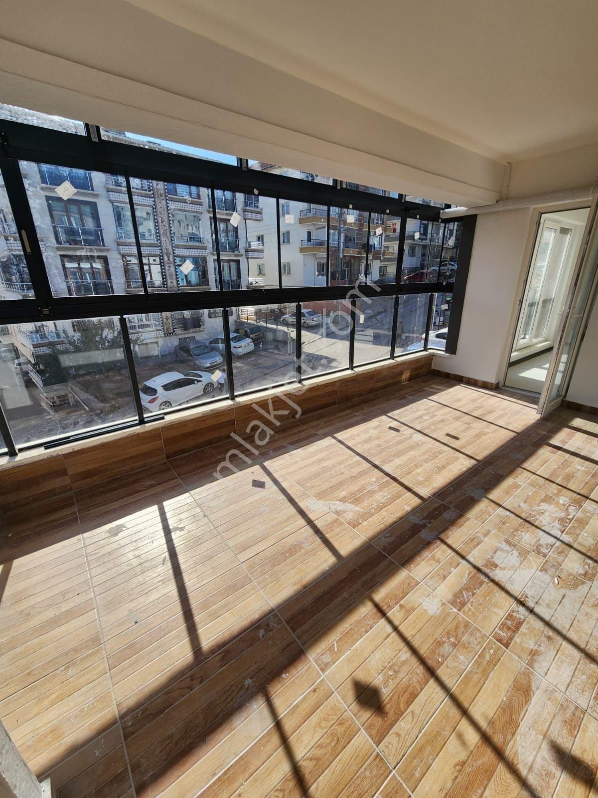 Gül Emlaktan Karapürçekte Full Yapılı 3+1 Geniş Daire - Görsel 30