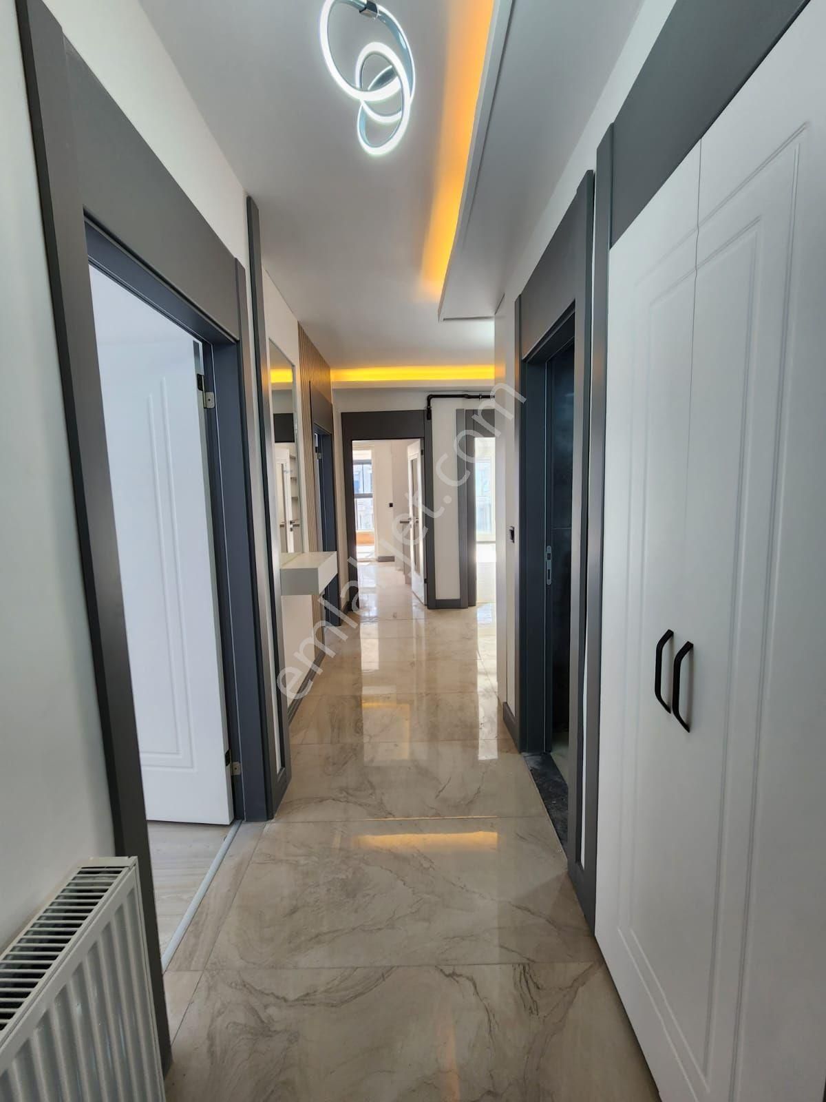 Gül Emlaktan Karapürçekte Full Yapılı 3+1 Geniş Daire - Görsel 17