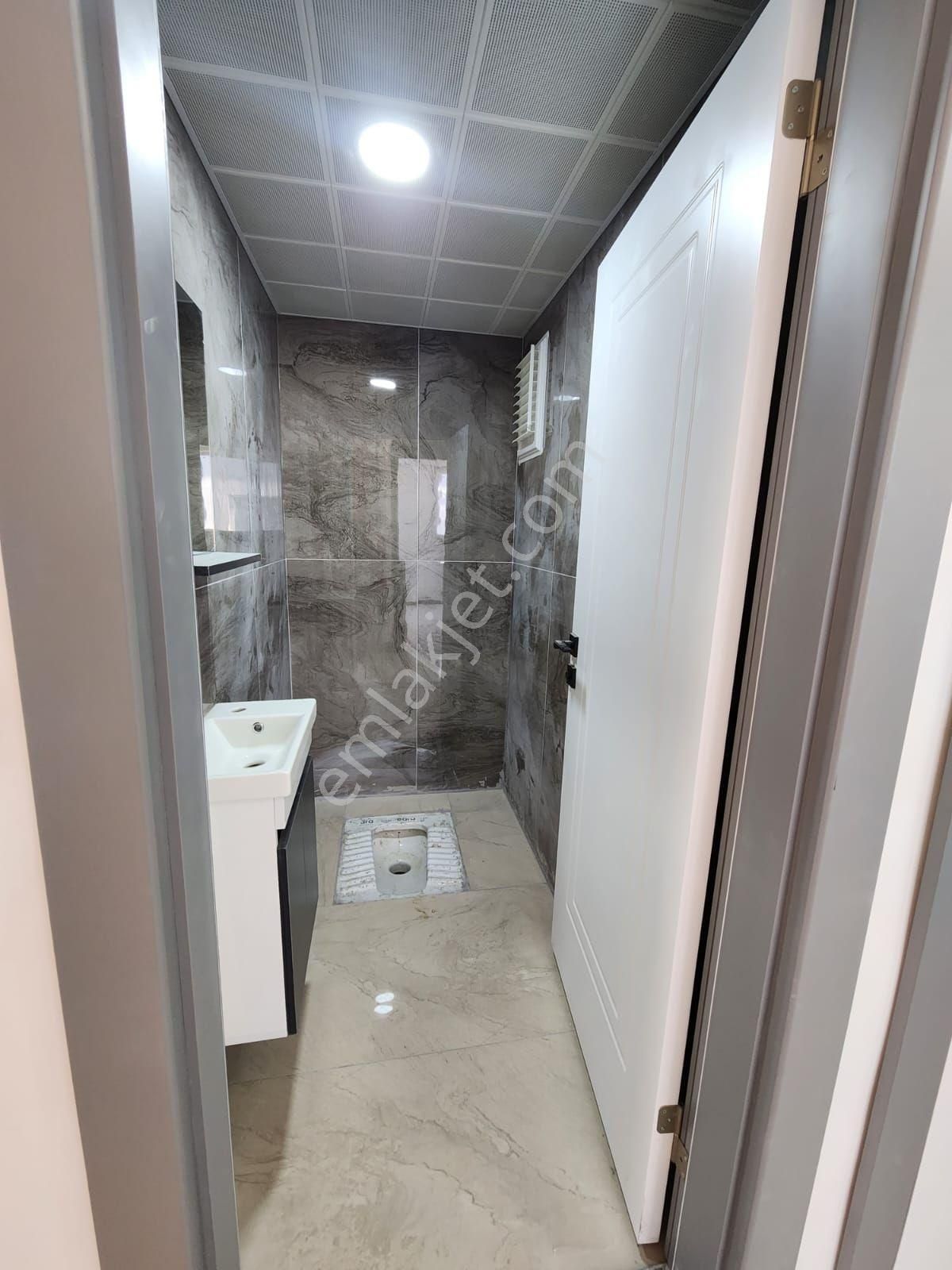 Gül Emlaktan Karapürçekte Full Yapılı 3+1 Geniş Daire - Görsel 12