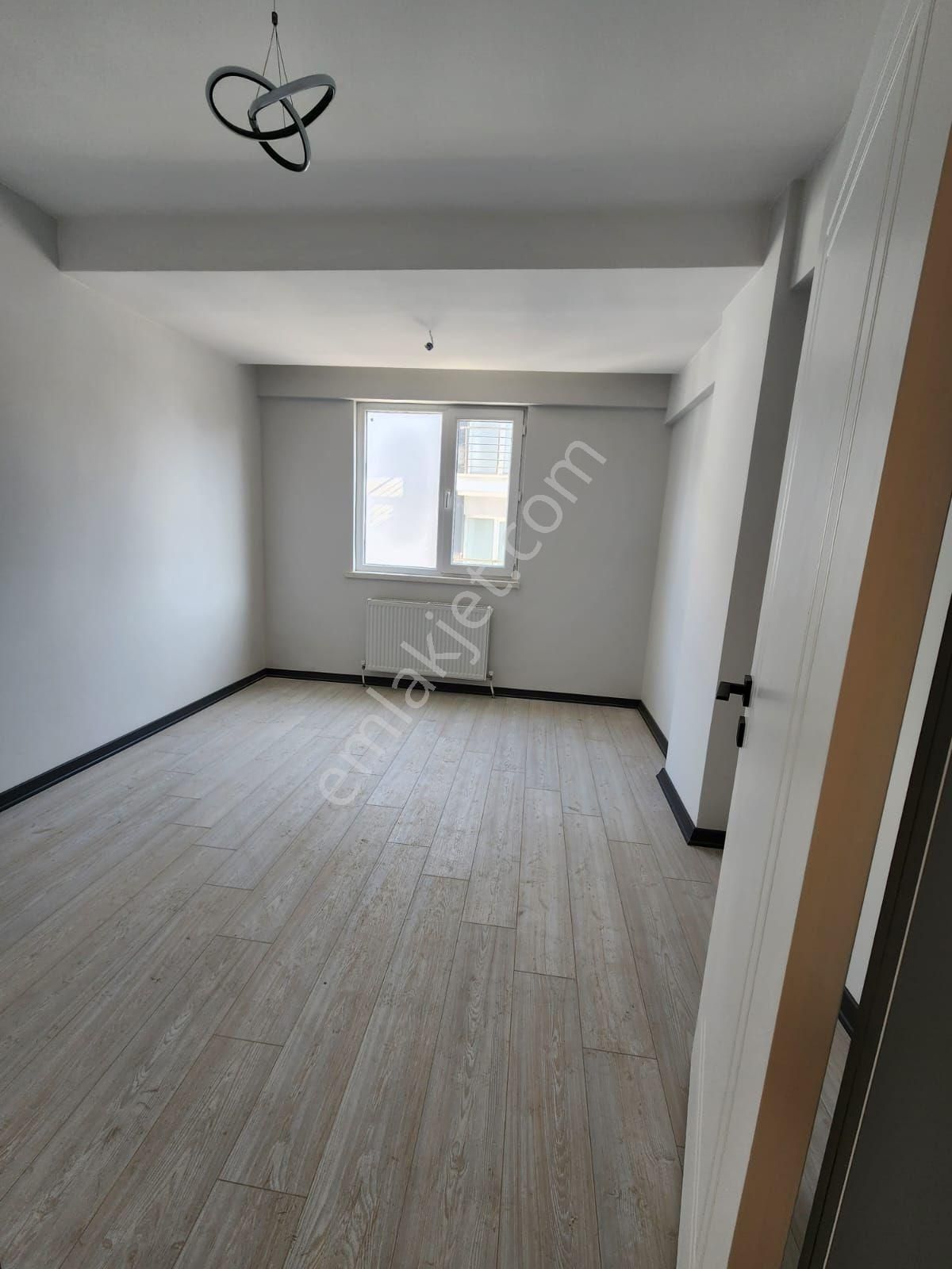 Gül Emlaktan Karapürçekte Full Yapılı 3+1 Geniş Daire - Görsel 14