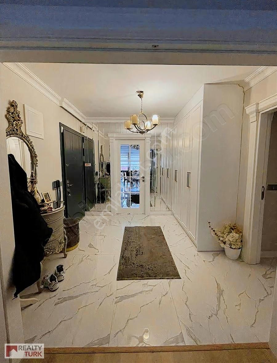 Bahçeşehir Funda A Tipi Full Tadilatlı Emsalsiz Daire