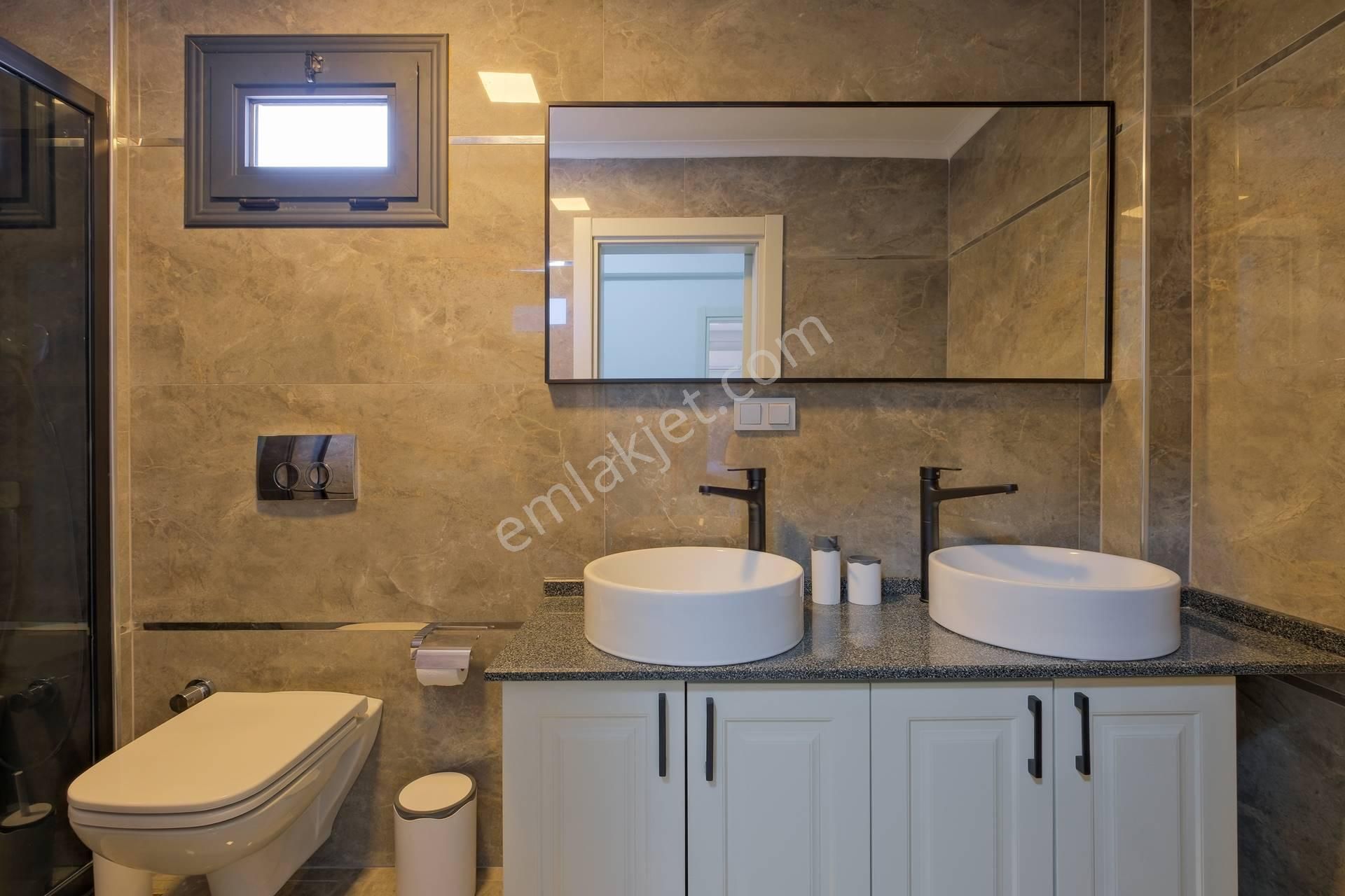 Fethiye Merkezi Konumda 5+1 Lüks Villa 2026 İçin Güncel - Görsel 32