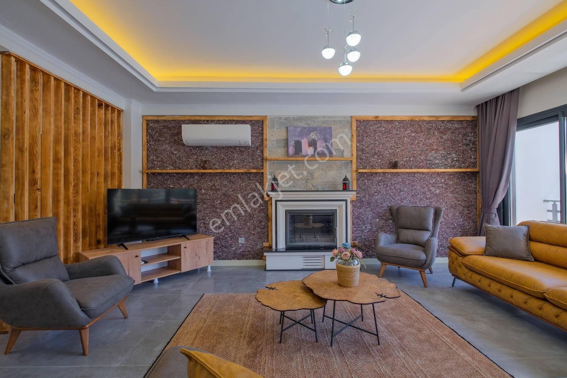 Fethiye Merkezi Konumda 5+1 Lüks Villa 2026 İçin Güncel - Görsel 15