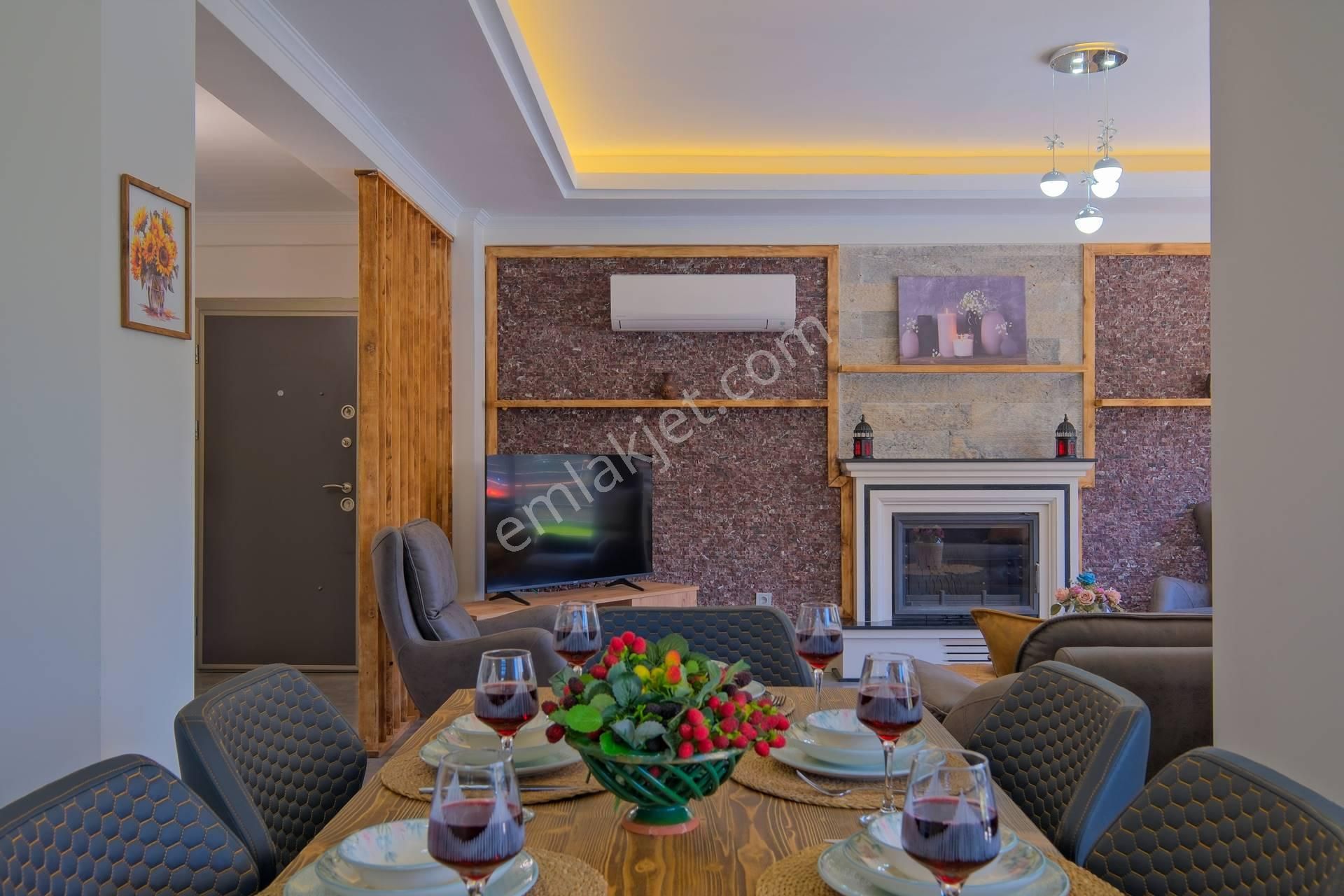 Fethiye Merkezi Konumda 5+1 Lüks Villa 2026 İçin Güncel - Görsel 17