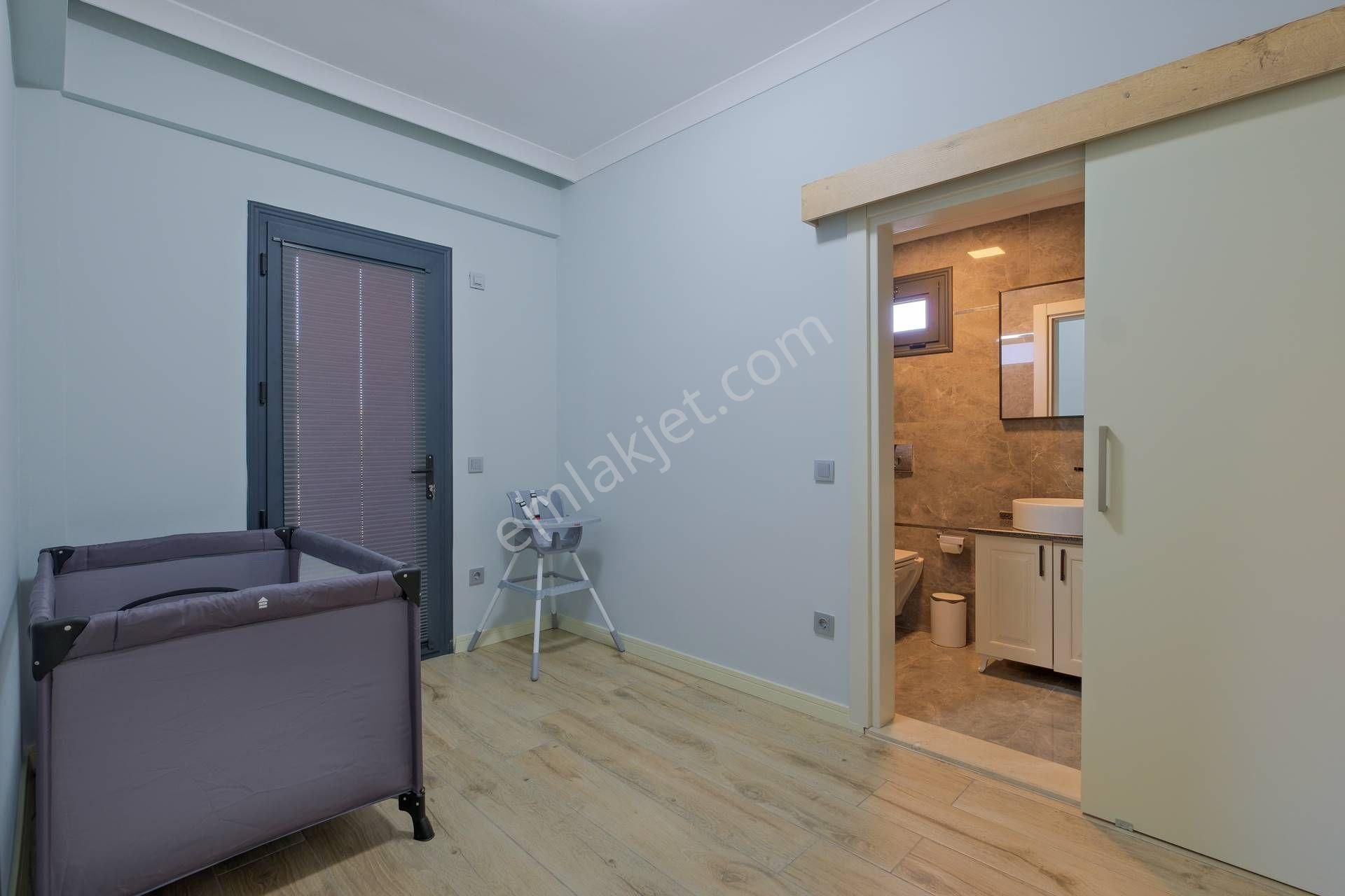 Fethiye Merkezi Konumda 5+1 Lüks Villa 2026 İçin Güncel - Görsel 22