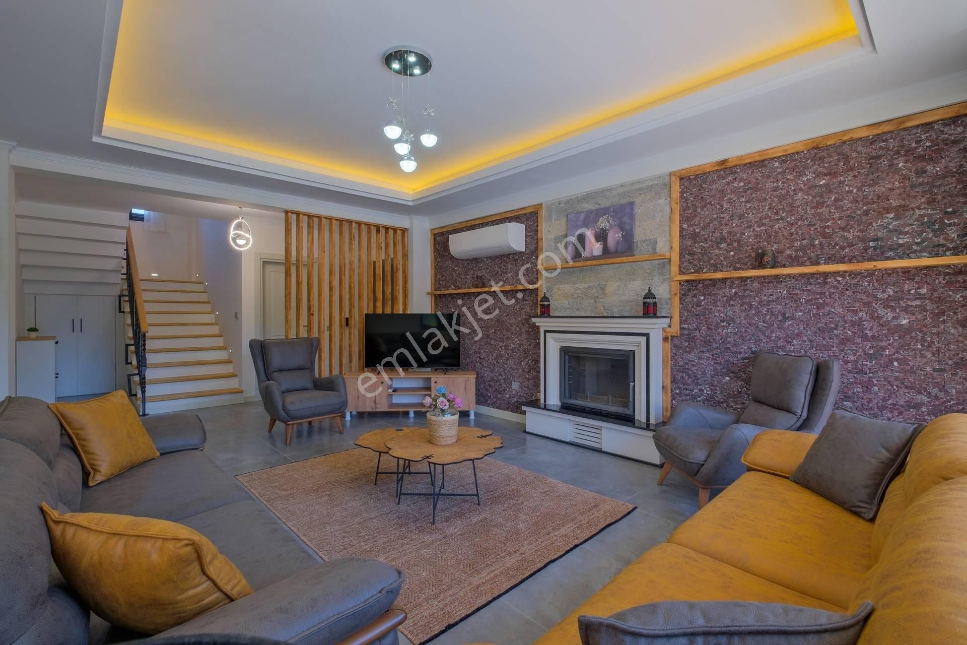 Fethiye Merkezi Konumda 5+1 Lüks Villa 2026 İçin Güncel - Görsel 14