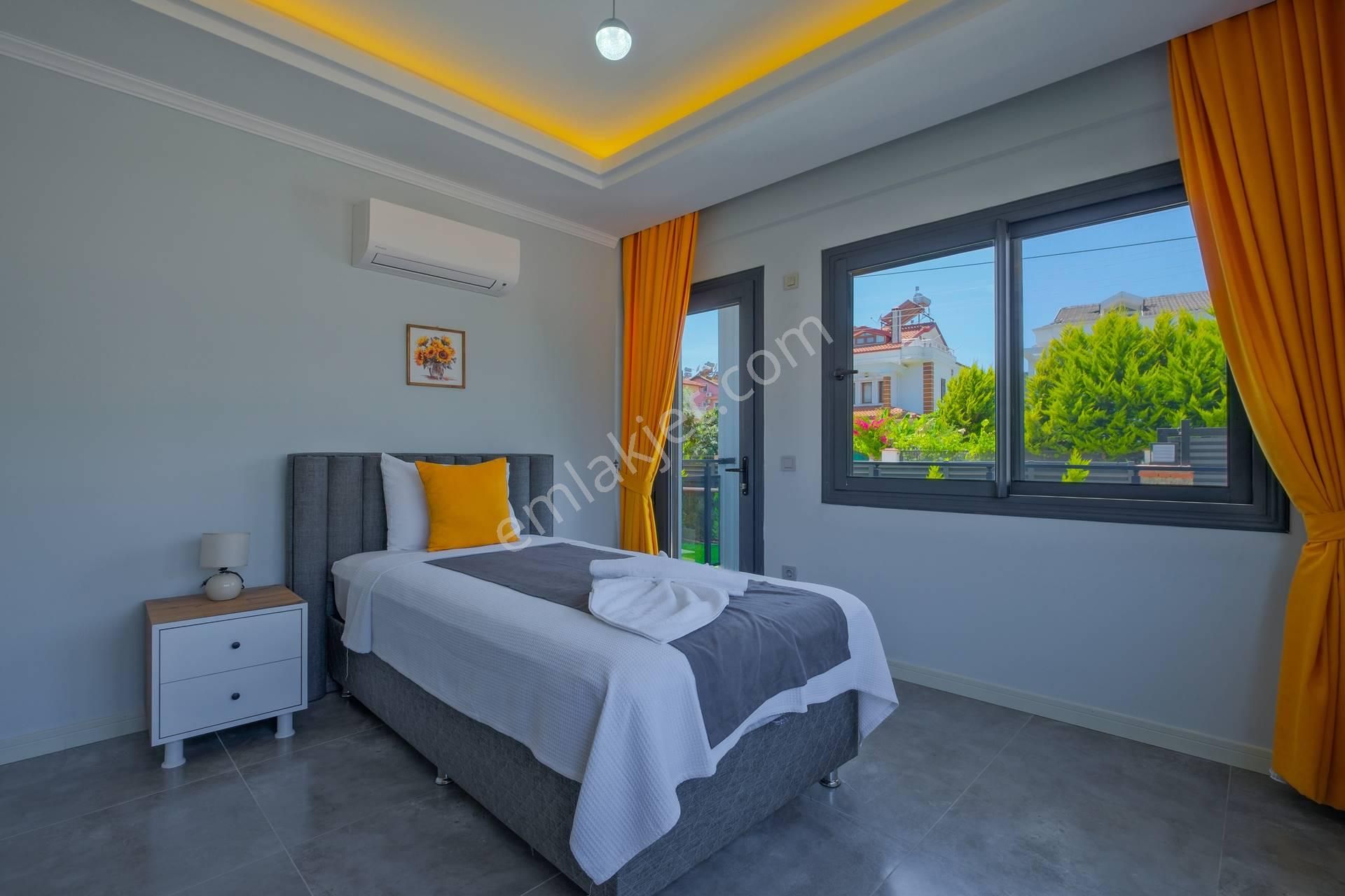 Fethiye Merkezi Konumda 5+1 Lüks Villa 2026 İçin Güncel - Görsel 20