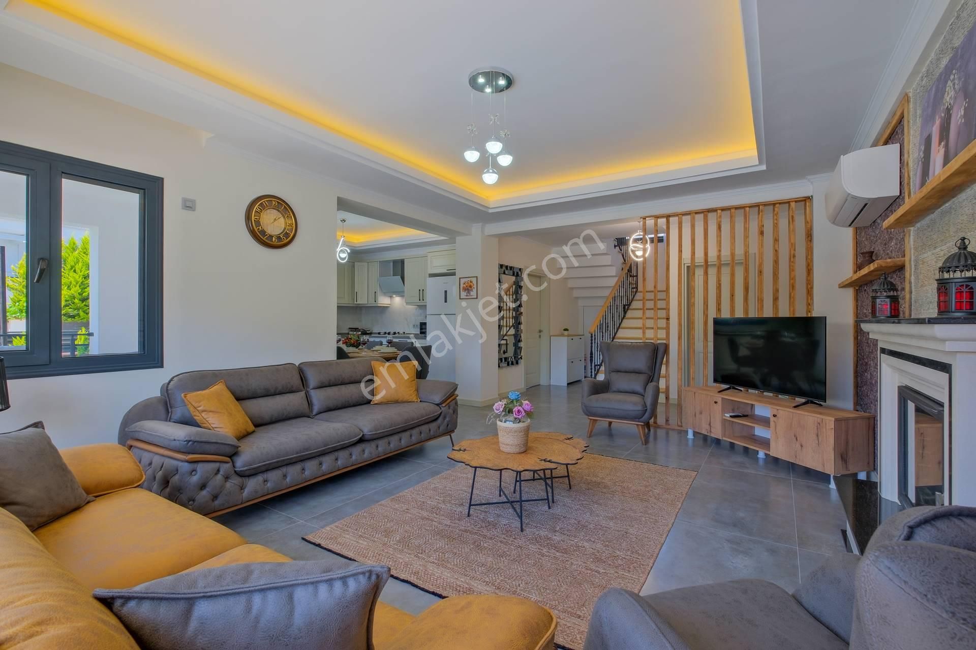 Fethiye Merkezi Konumda 5+1 Lüks Villa 2026 İçin Güncel - Görsel 13