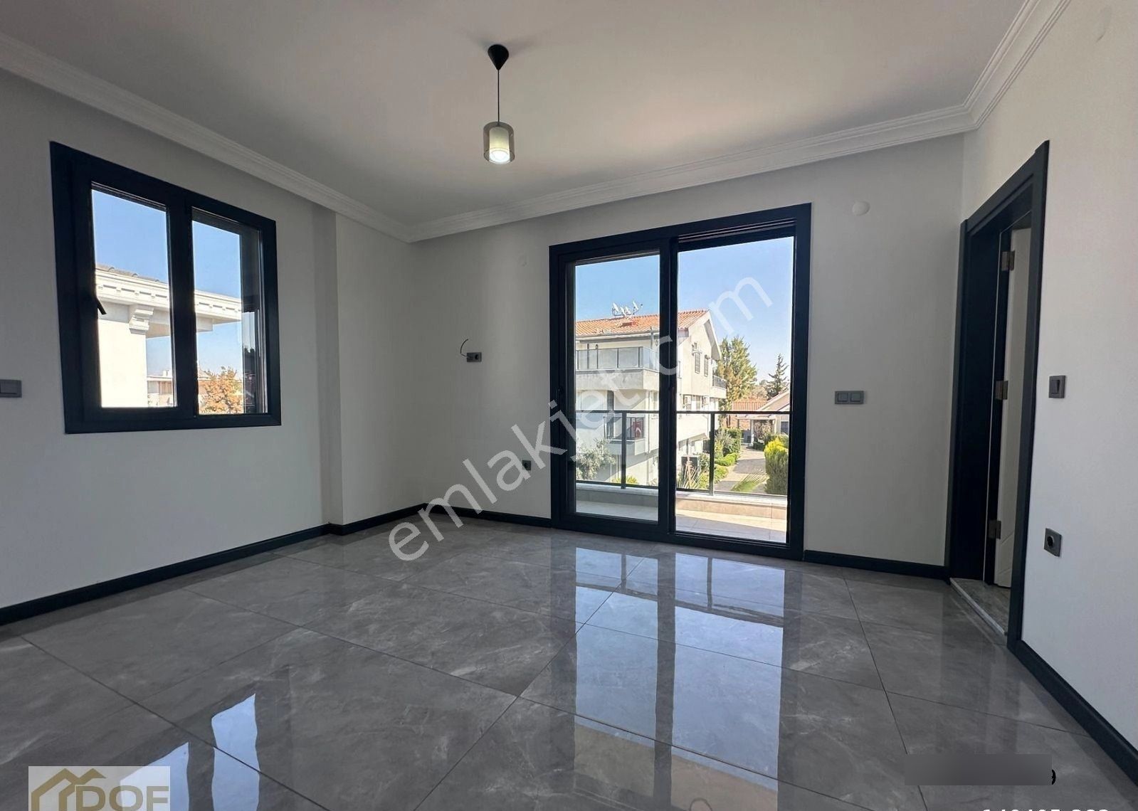 Villacı Onur'dan Fırsat Satılık Tam Müstakil 3+1 Ayrı Mutfaklı Villalar - Görsel 10