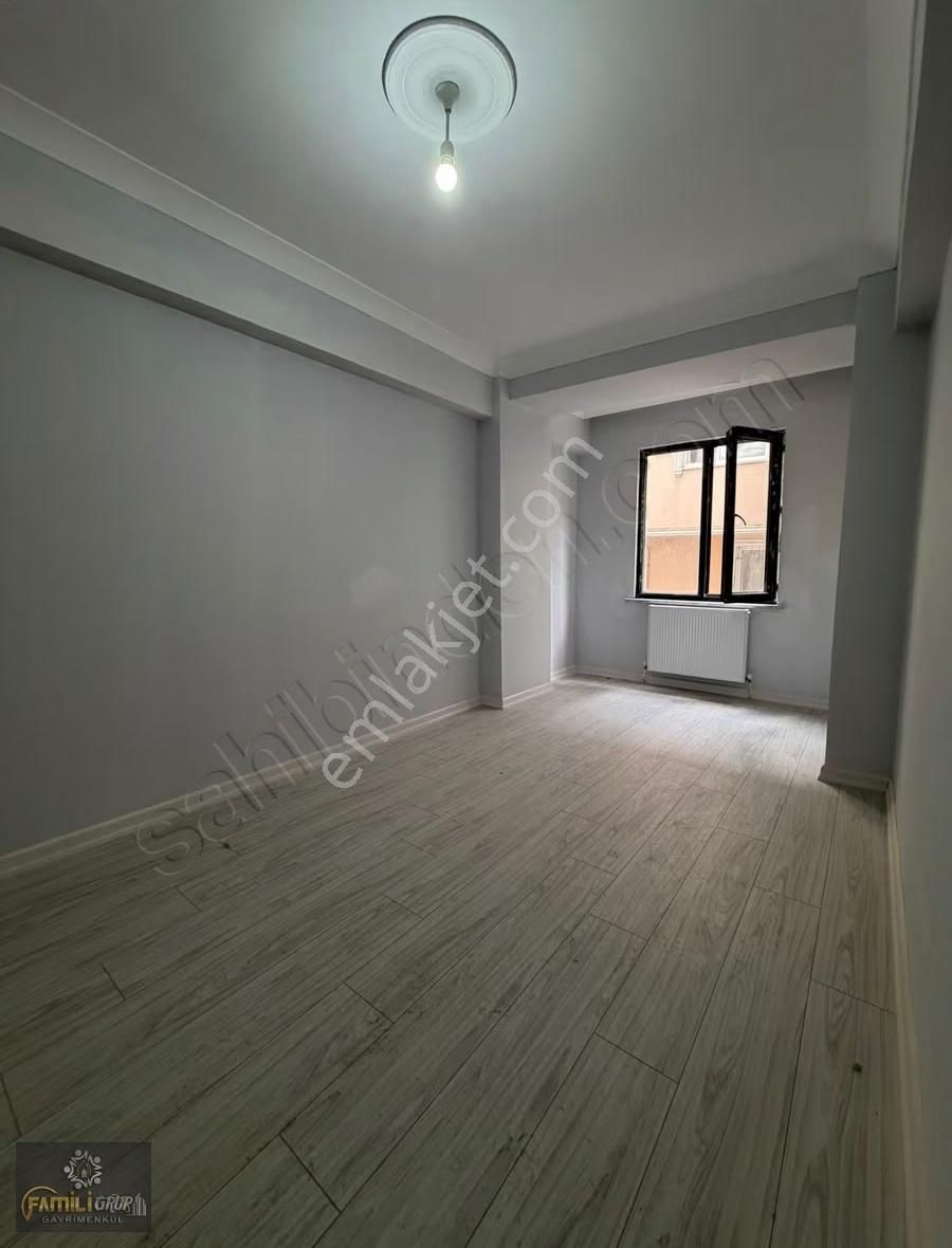 Famili Gayrimenkul'den Bahçelievler Mah.satılık 3+1 Daire - Görsel 3
