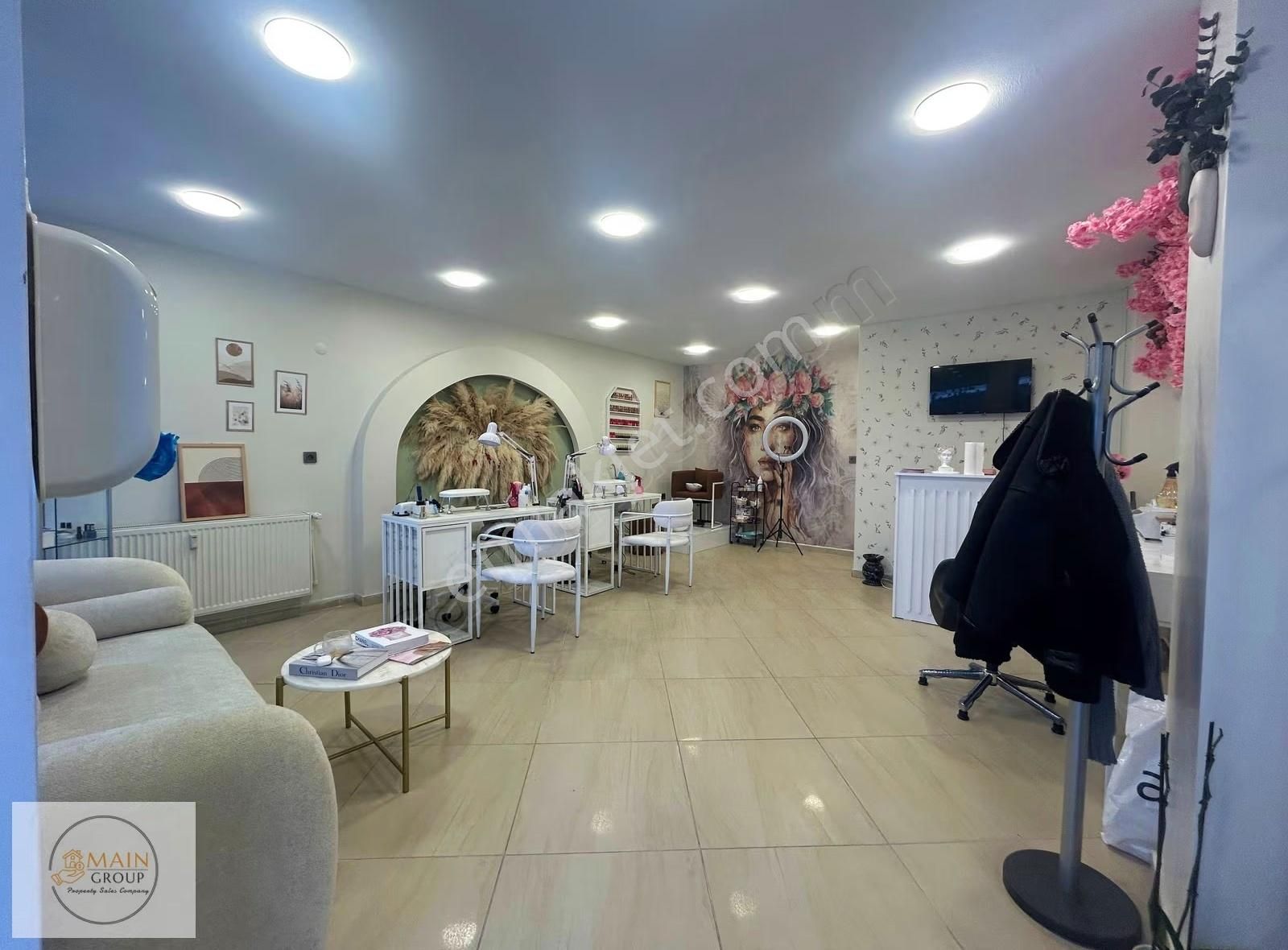 Avcılar Merkez E-5e Ve Metrobüse Yakın Satılık Dükkan - Görsel 13