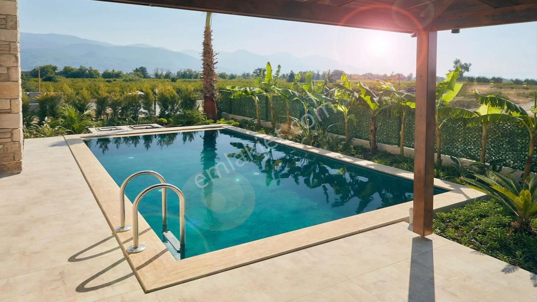 Kuşadası Davutlarda Özel Havuzlu Geniş Bahçeli Satılık Sıfır Villa - Görsel 4