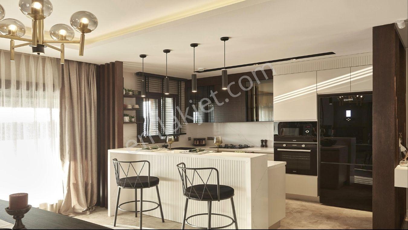 Kuşadası Davutlarda Özel Havuzlu Geniş Bahçeli Satılık Sıfır Villa - Görsel 13