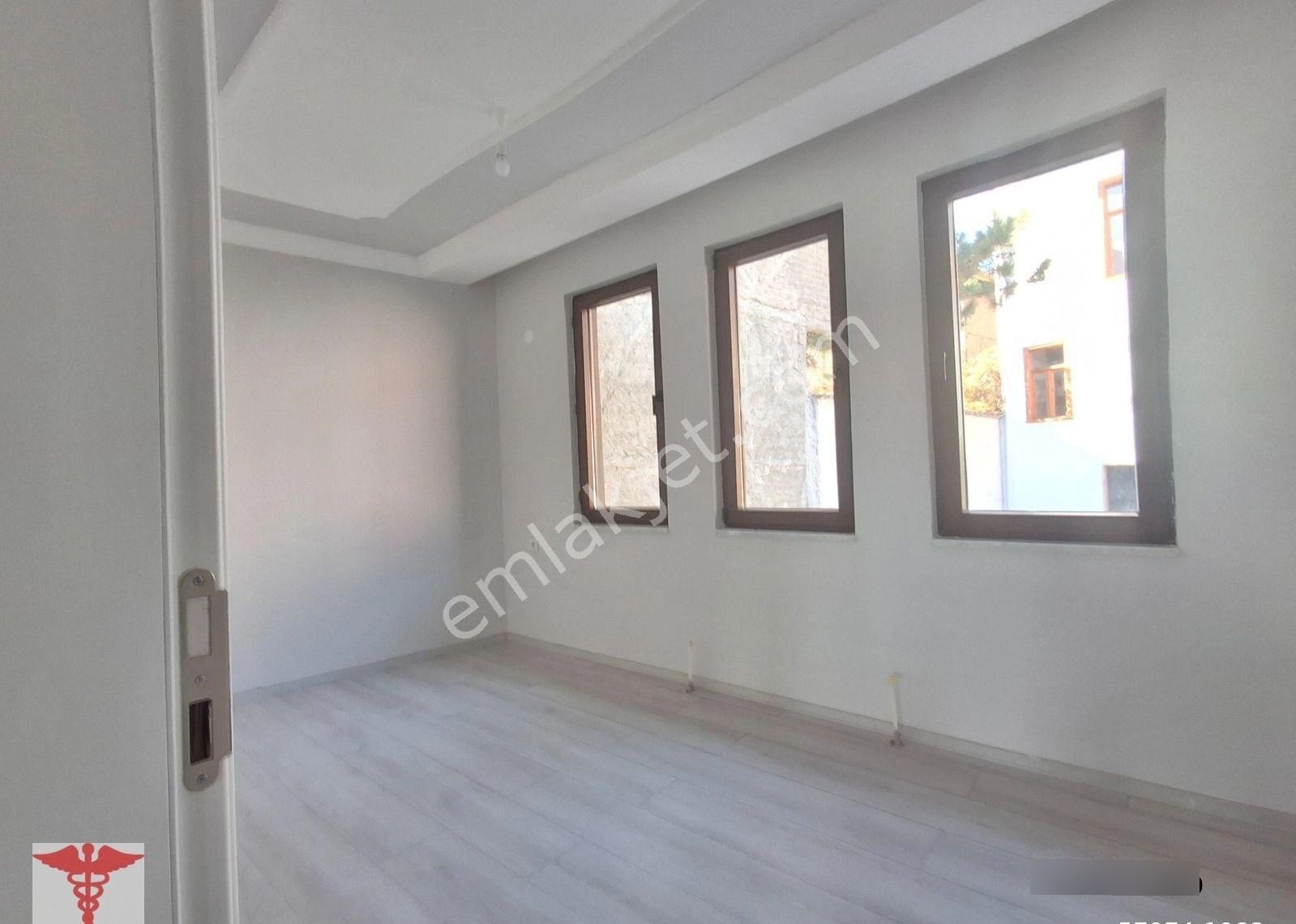 Klass Emlaktan Naccar Mahallesinde Satılık Köşk - Görsel 20