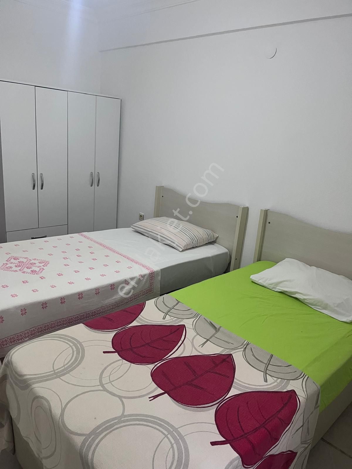 Bodrum Turgutreis Yalı Mahallesinde Denize Sıfır 2+1 Eşyalı Kiralık Bahçe Katı Daire - Görsel 3