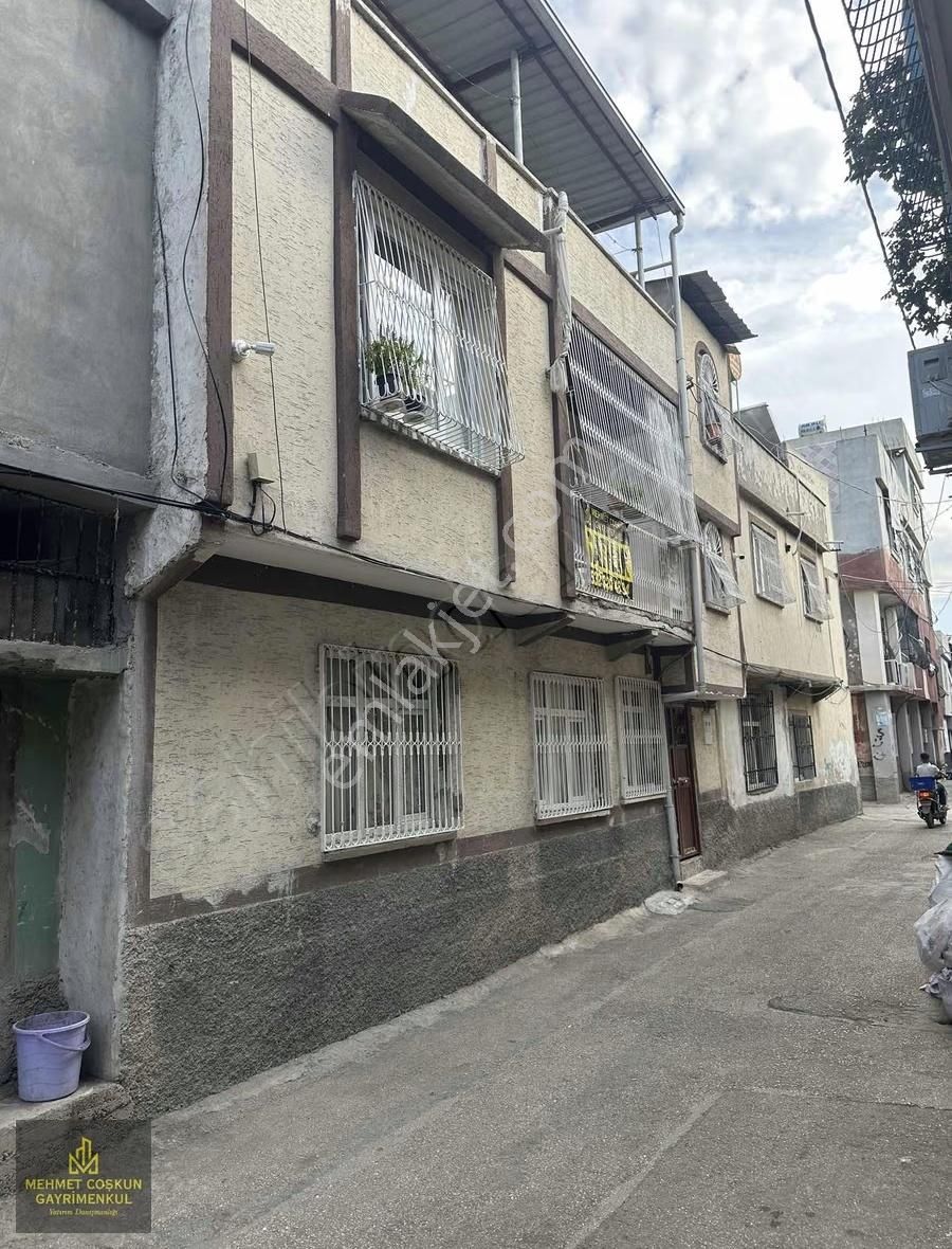 Gülbahçesin'de Müstakil 2 Katlı 2+1 Müstakil Ev