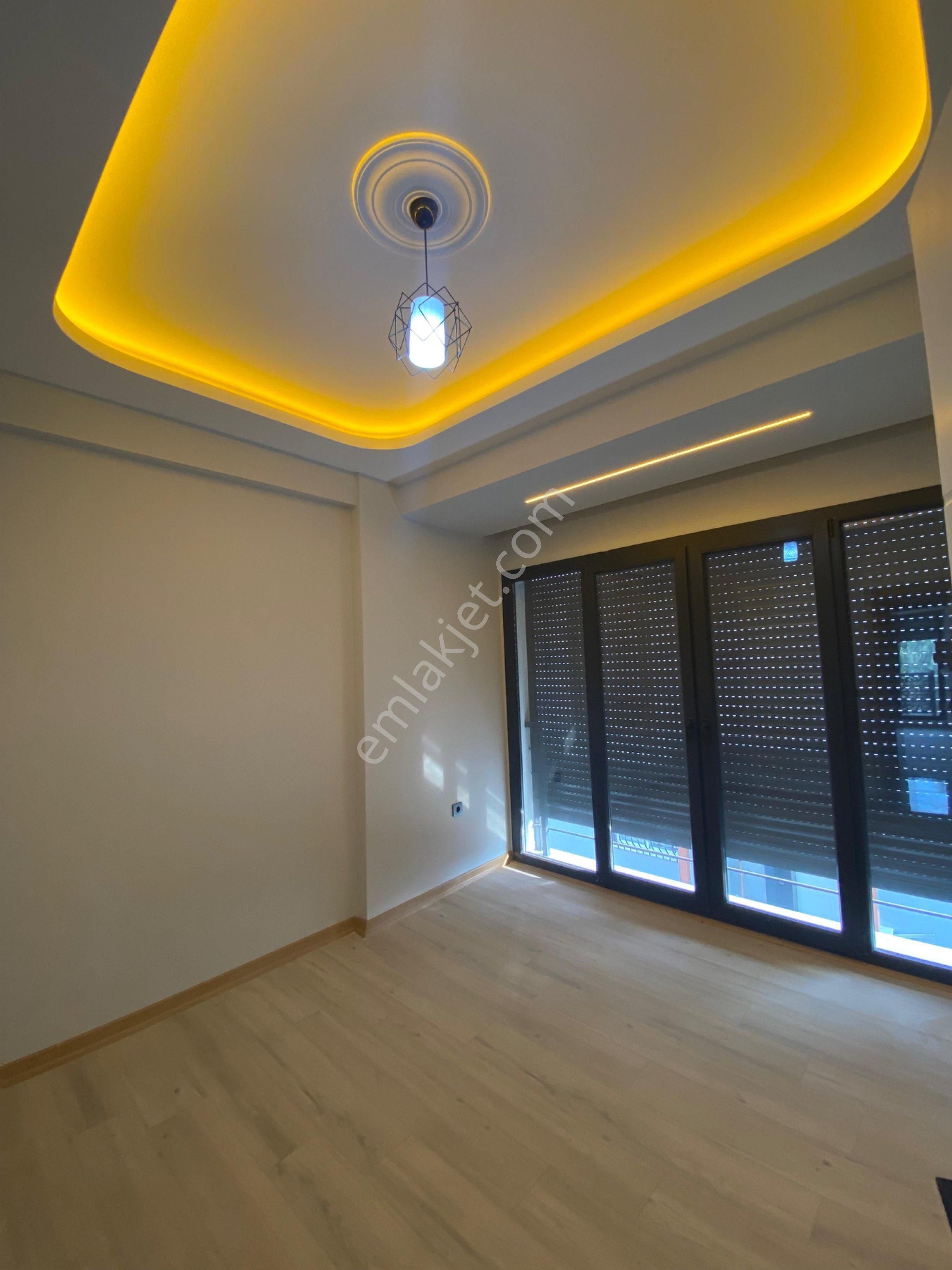 Cadde'den Kazdağları Manzaralı Ultra Şık 4+1 Satılık Villa - Görsel 14