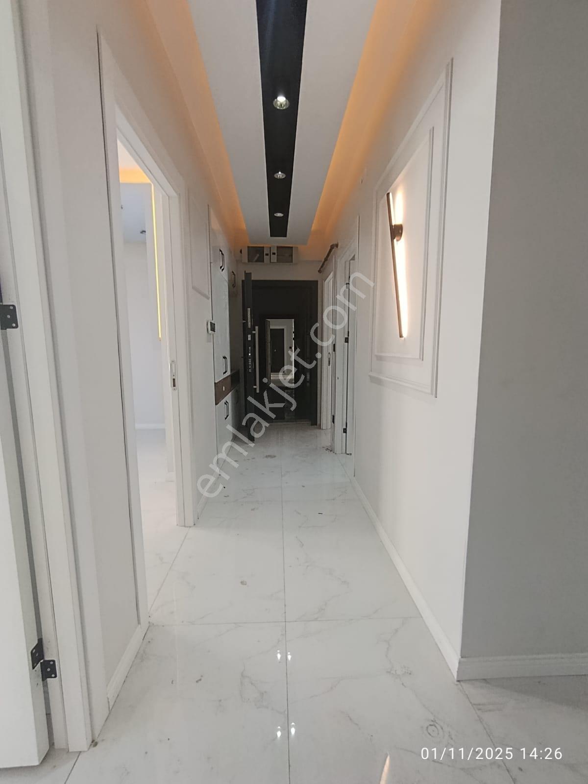 Çamlıca Mahallesinde 3+1 Ultra Lüks Satılık Daire - Görsel 19