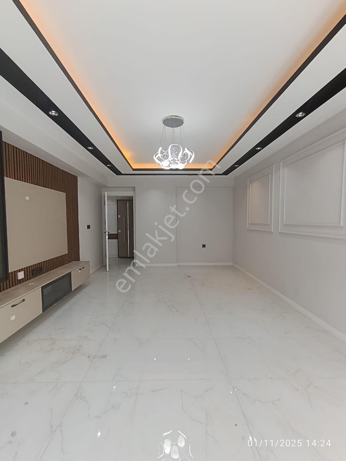 Çamlıca Mahallesinde 3+1 Ultra Lüks Satılık Daire - Görsel 11