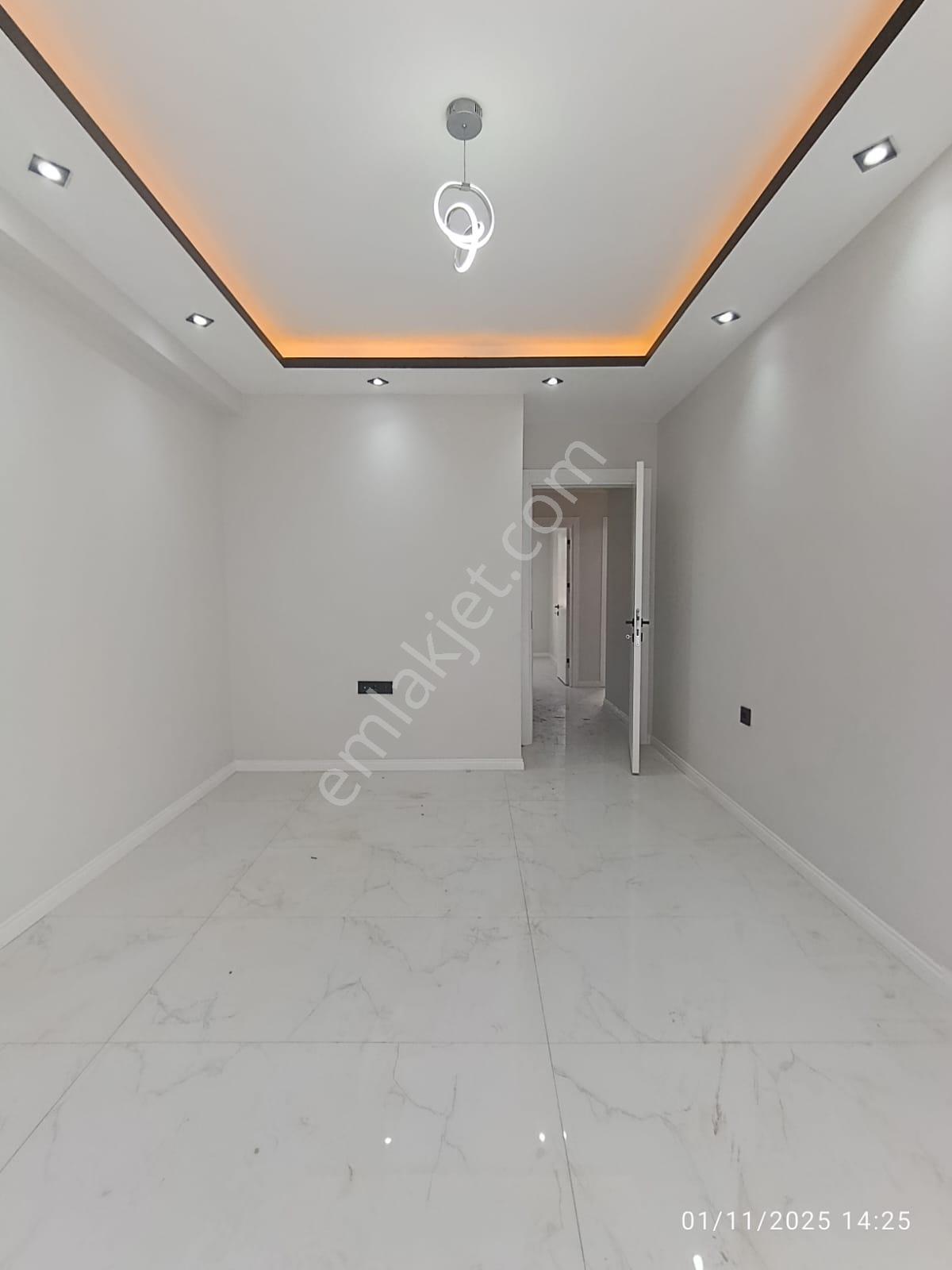 Çamlıca Mahallesinde 3+1 Ultra Lüks Satılık Daire - Görsel 16