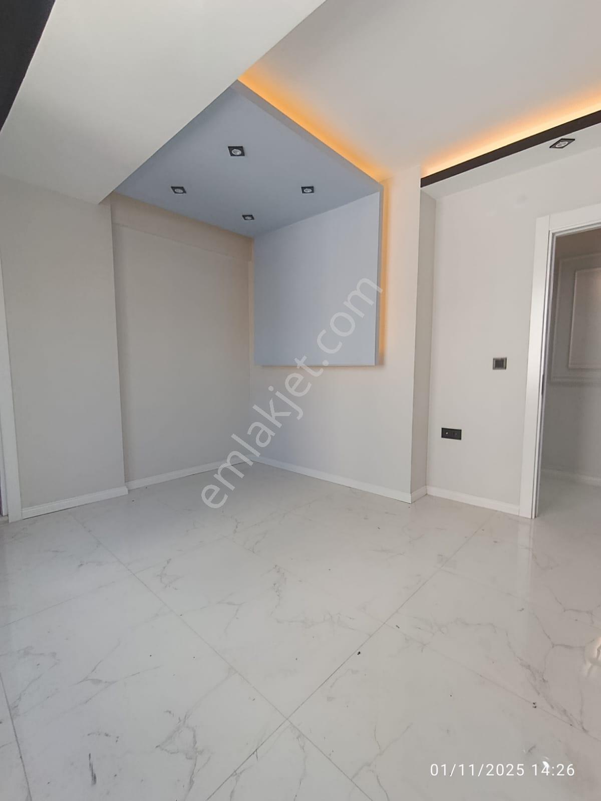 Çamlıca Mahallesinde 3+1 Ultra Lüks Satılık Daire - Görsel 12