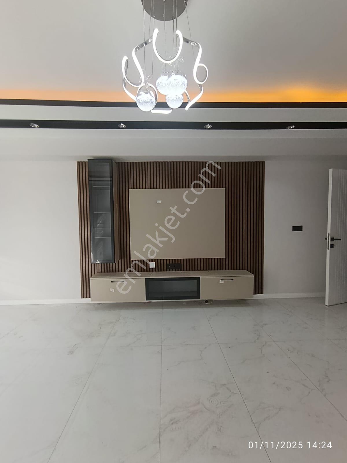 Çamlıca Mahallesinde 3+1 Ultra Lüks Satılık Daire - Görsel 9