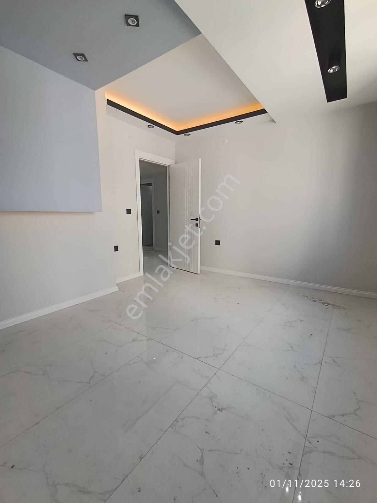 Çamlıca Mahallesinde 3+1 Ultra Lüks Satılık Daire - Görsel 13
